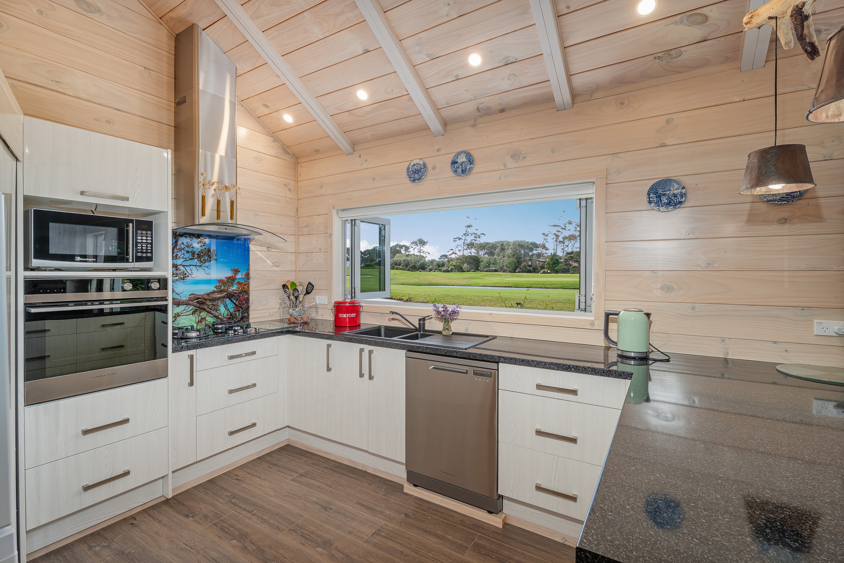 107 Benjamin Place, Matarangi, Thames Coromandel District