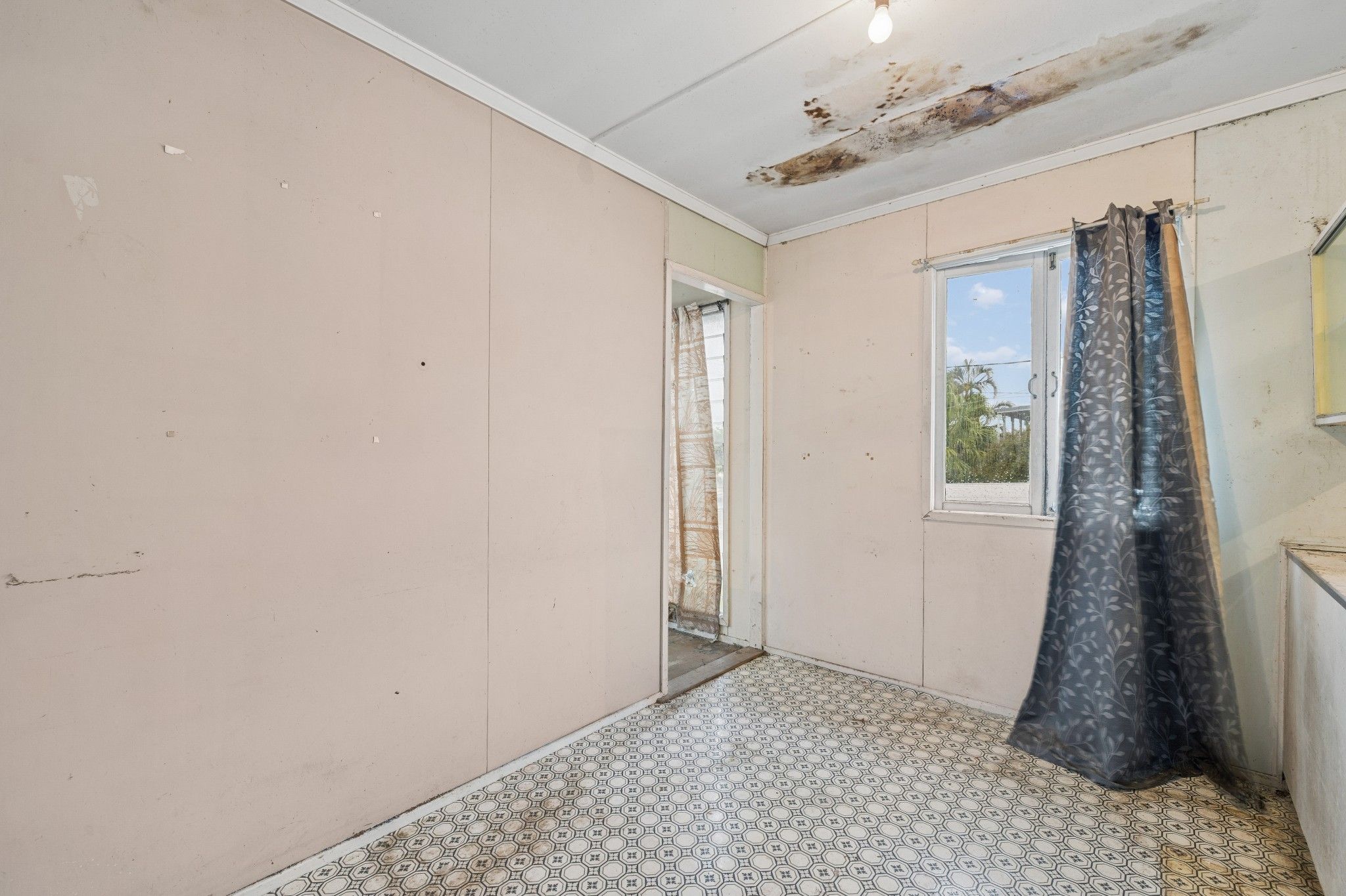66 Boxgrove Avenue — photo 6 of 13