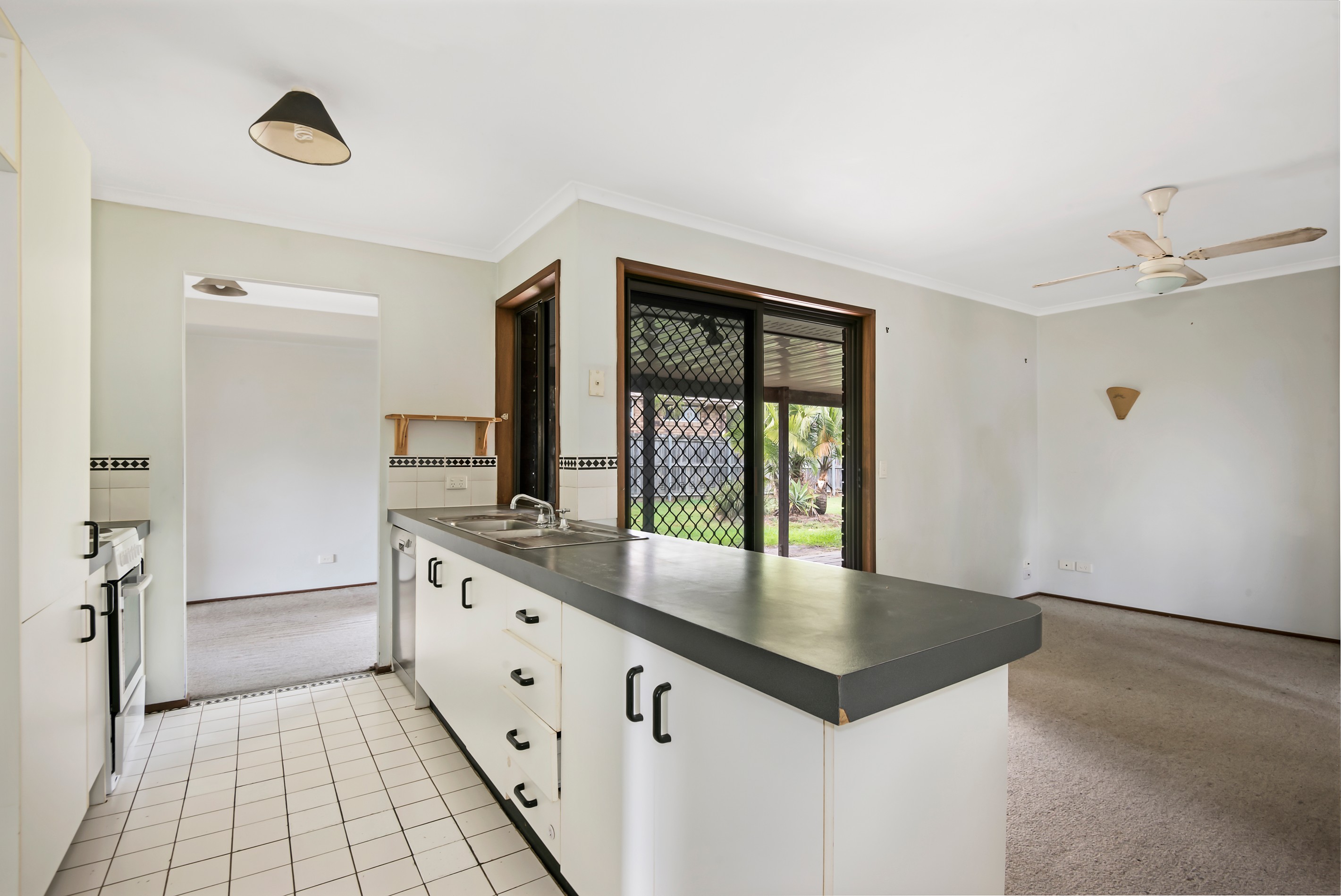 186 Eagle Street, Collingwood Park, QLD 4301