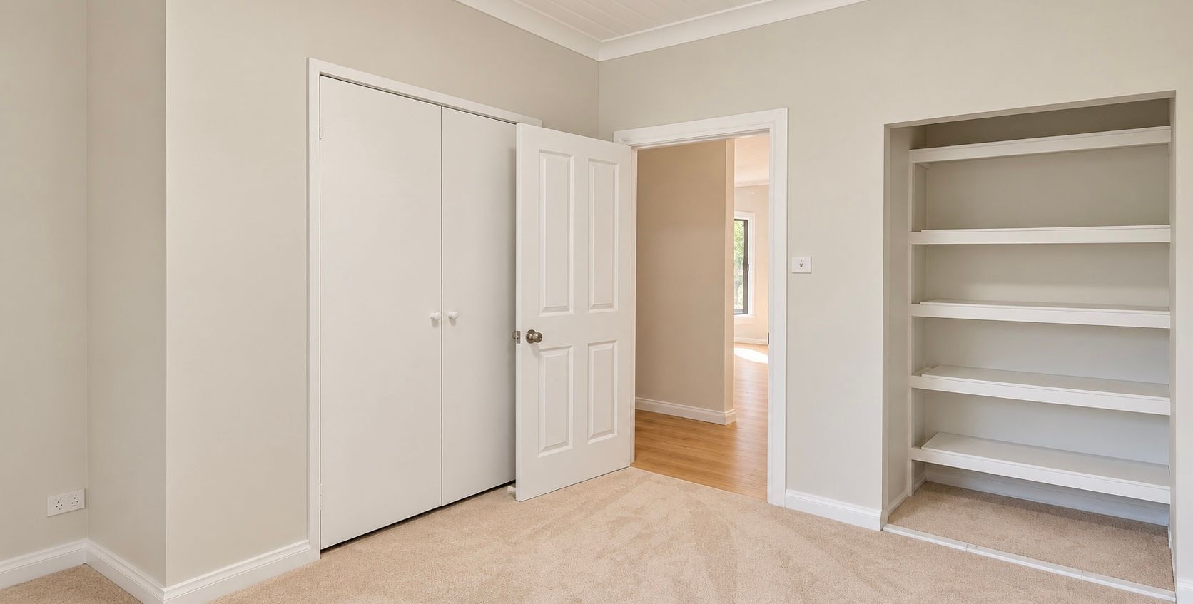 8 Rees Street — photo 7 of 12