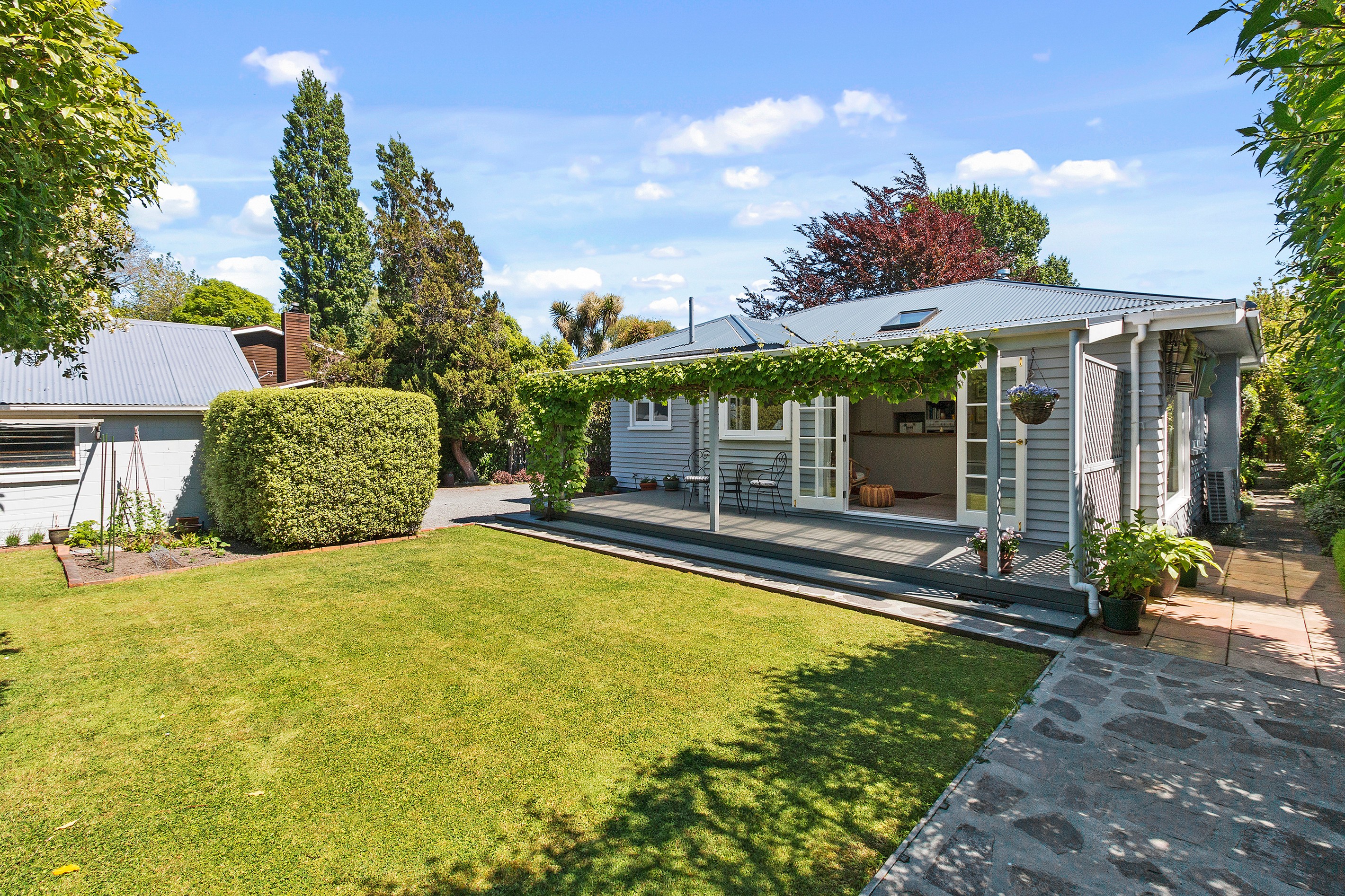 102 Riverlaw Terrace, St Martins, Christchurch City