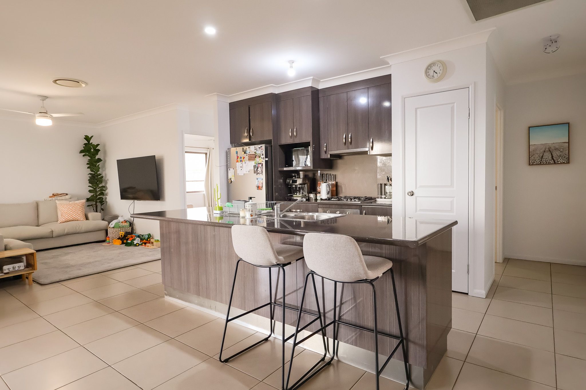 15 Lockyer Crescent, Roma, QLD 4455