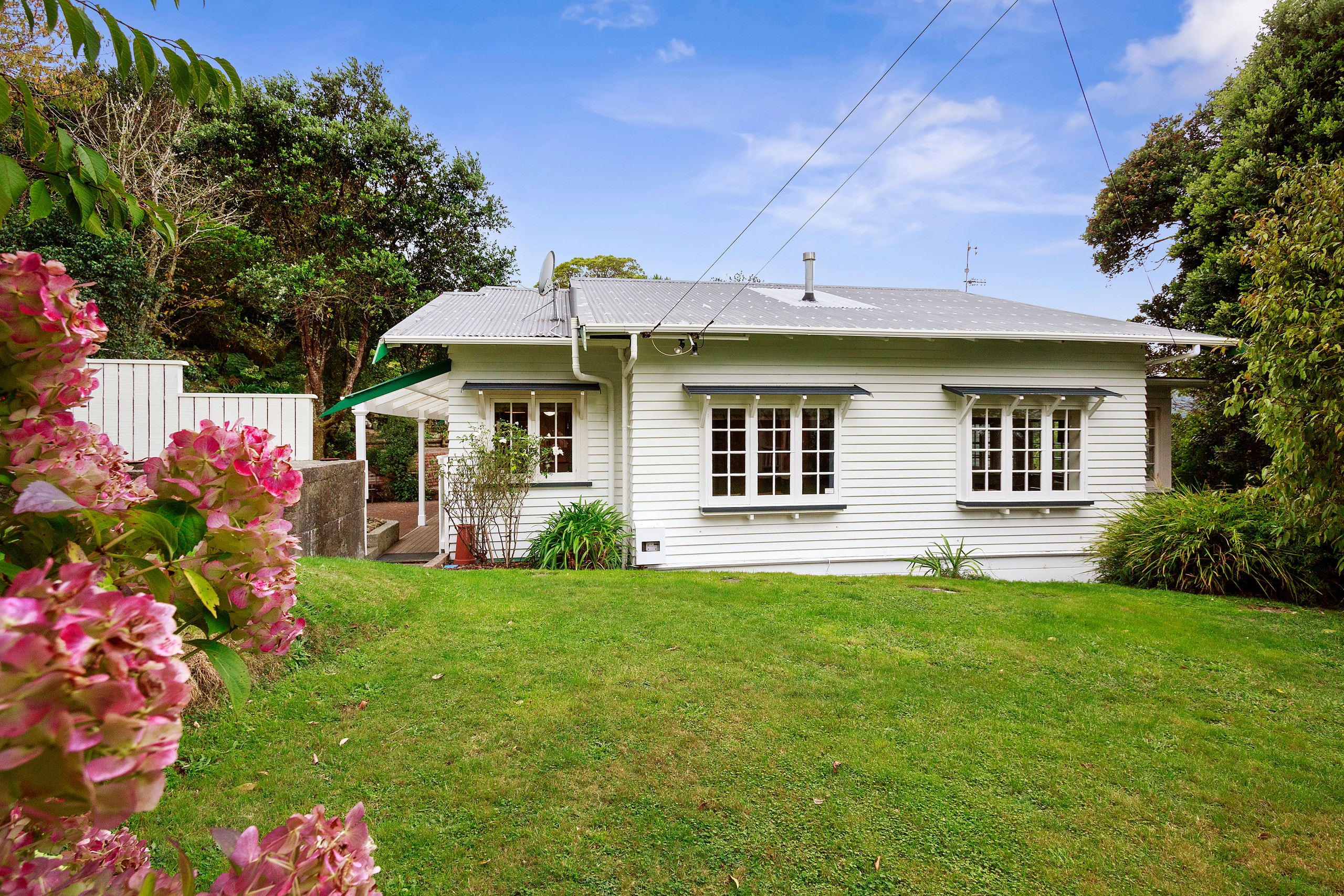 5 Coach Lane, Belmont, Lower Hutt City