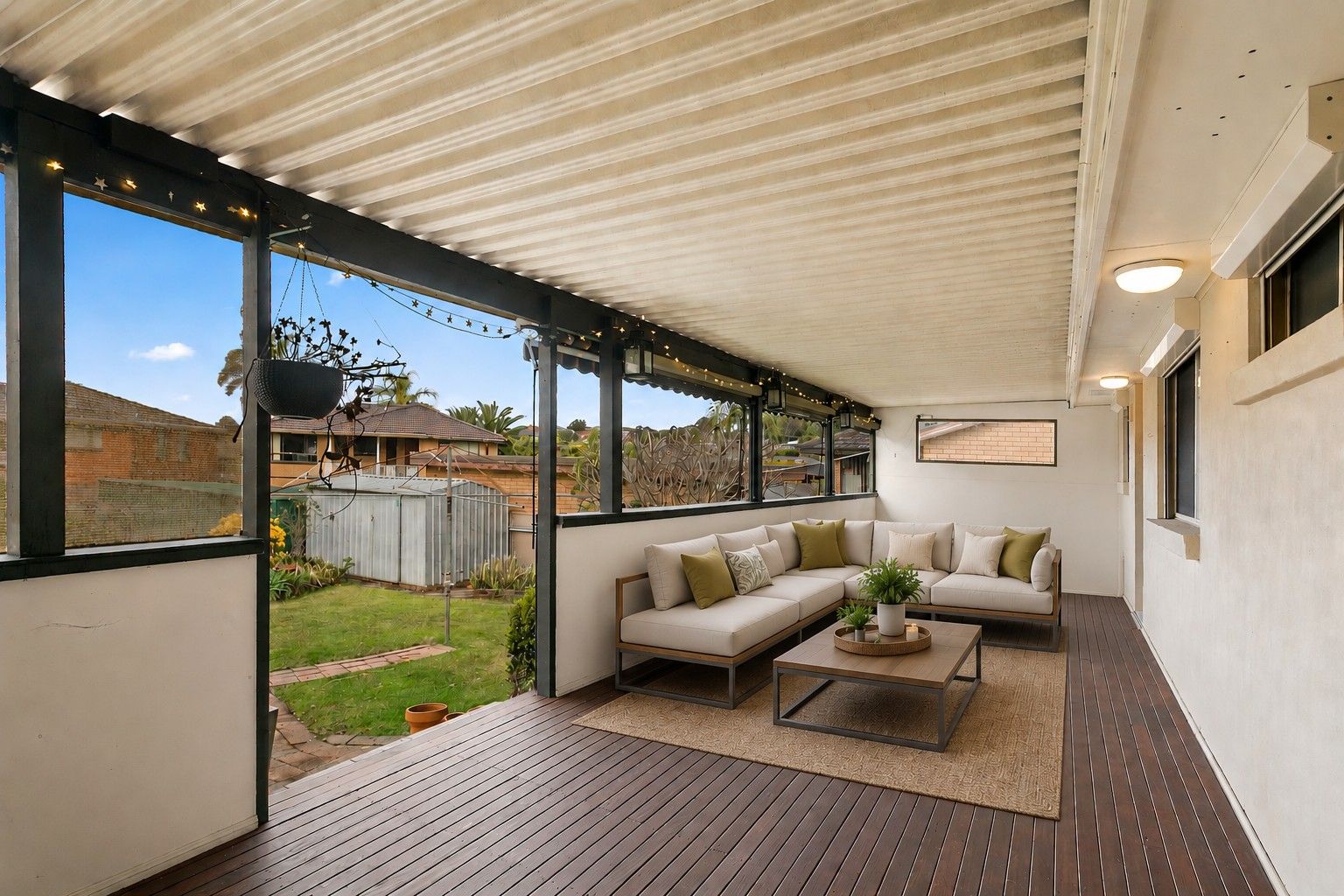 27 Loftus Drive — photo 8 of 12