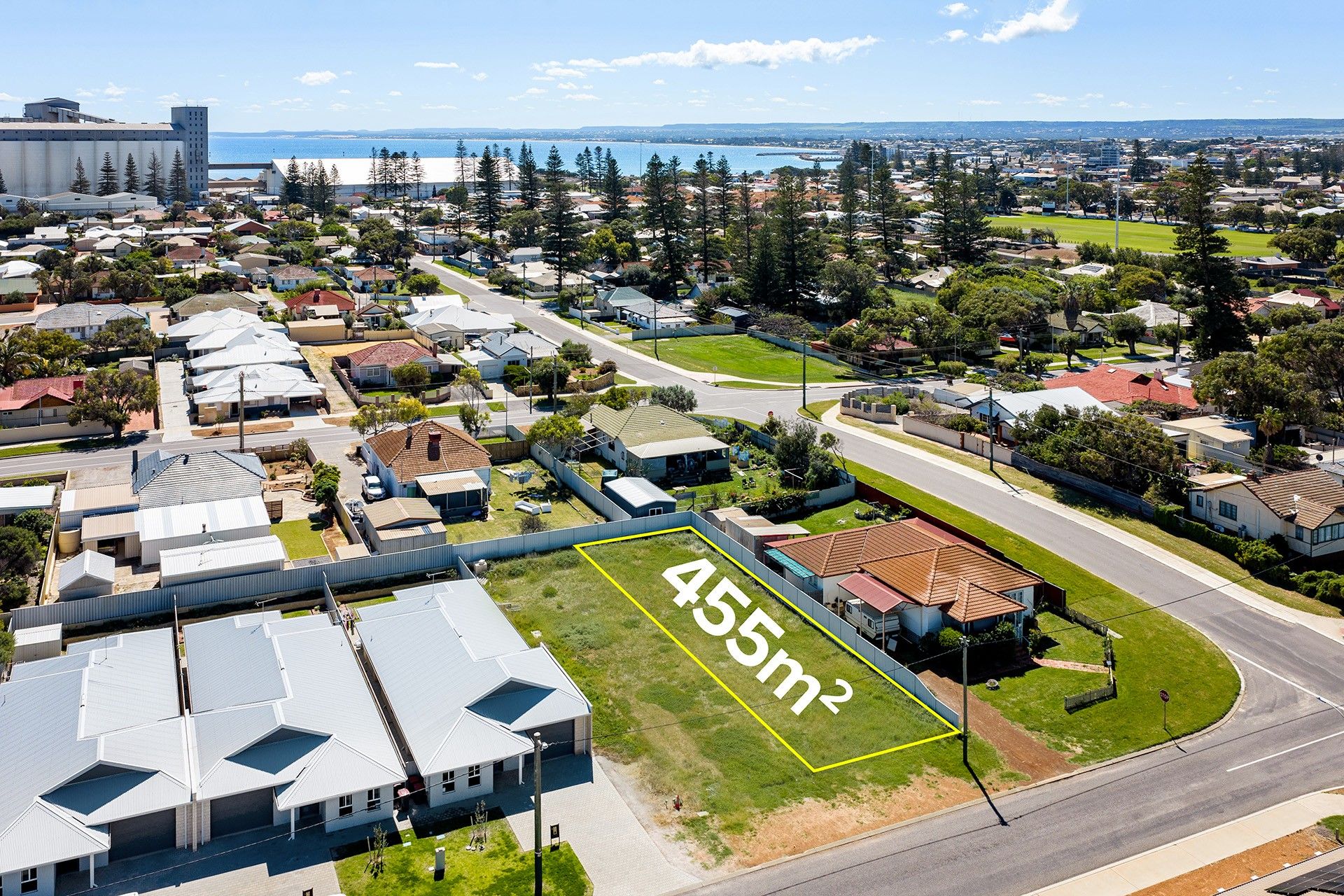 15 Dampier Street — photo from Ray White Geraldton Dongara - Geraldton Location