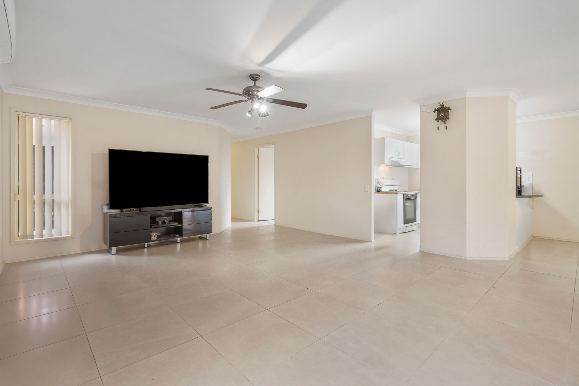 8 Muller Road — photo 6 of 20
