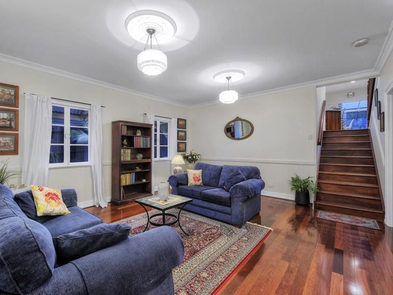 22 Grevillea Road, Ashgrove, QLD 4060