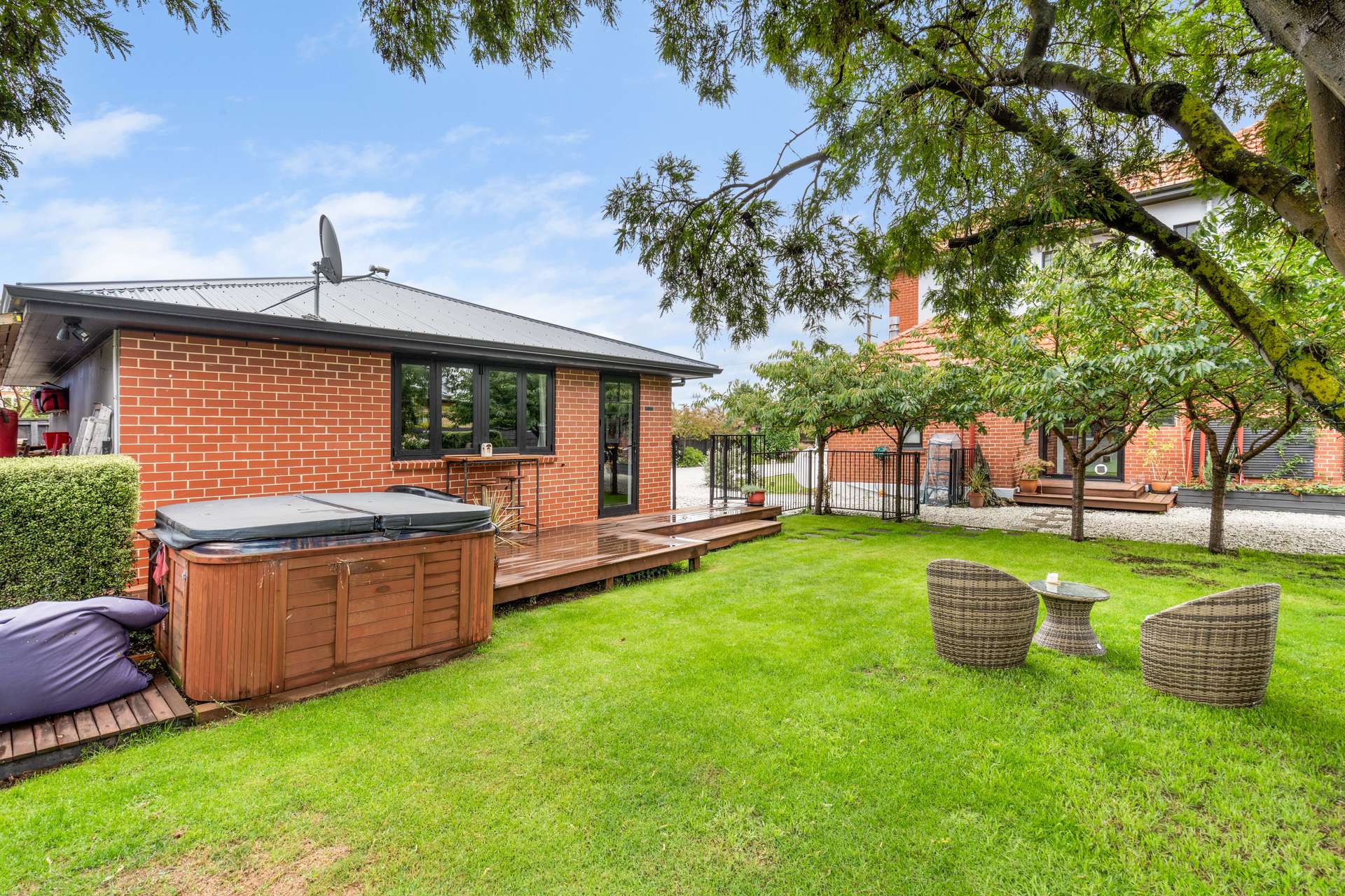 68 Factory Road photo 24