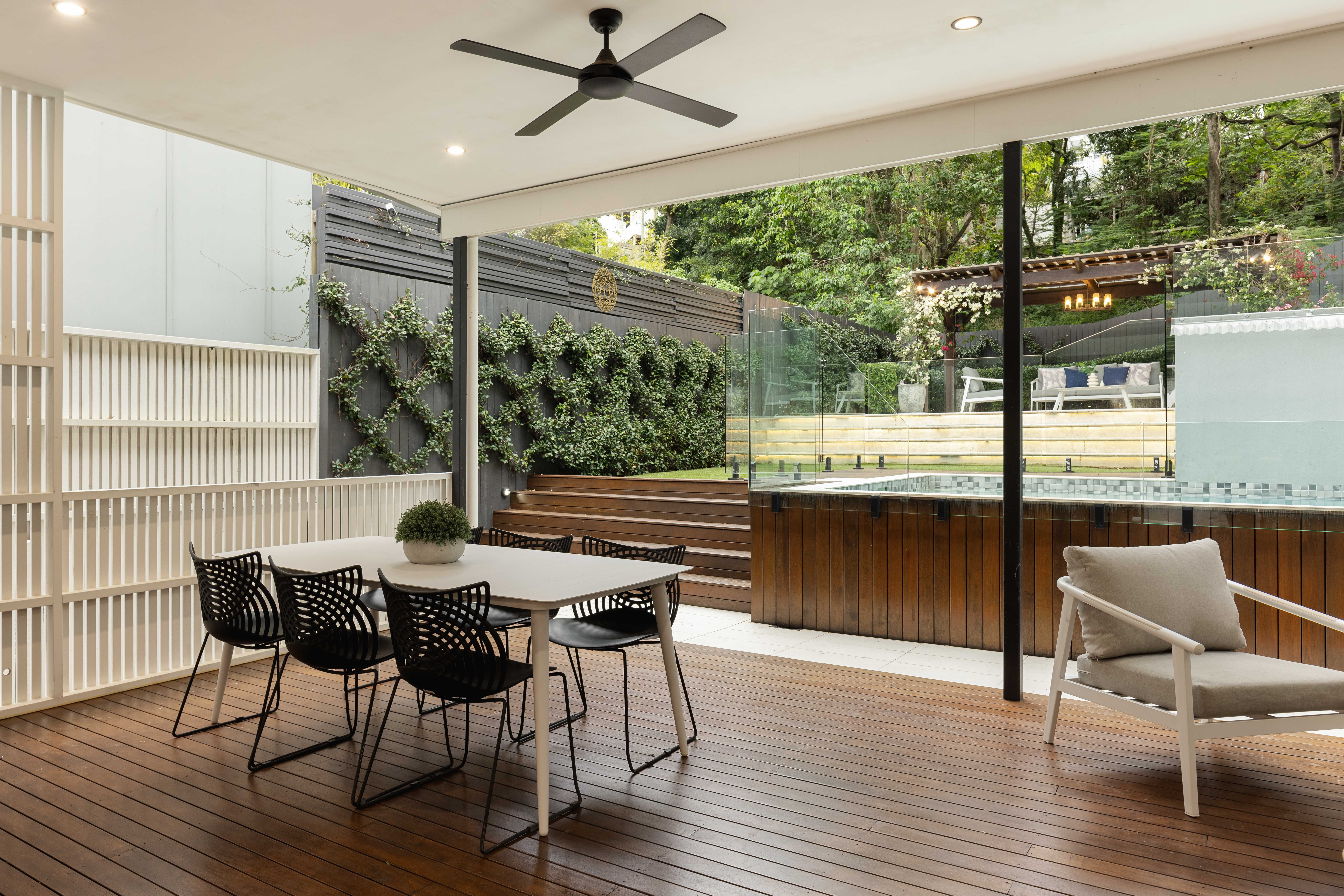14 Croydon Road — photo 15 of 18