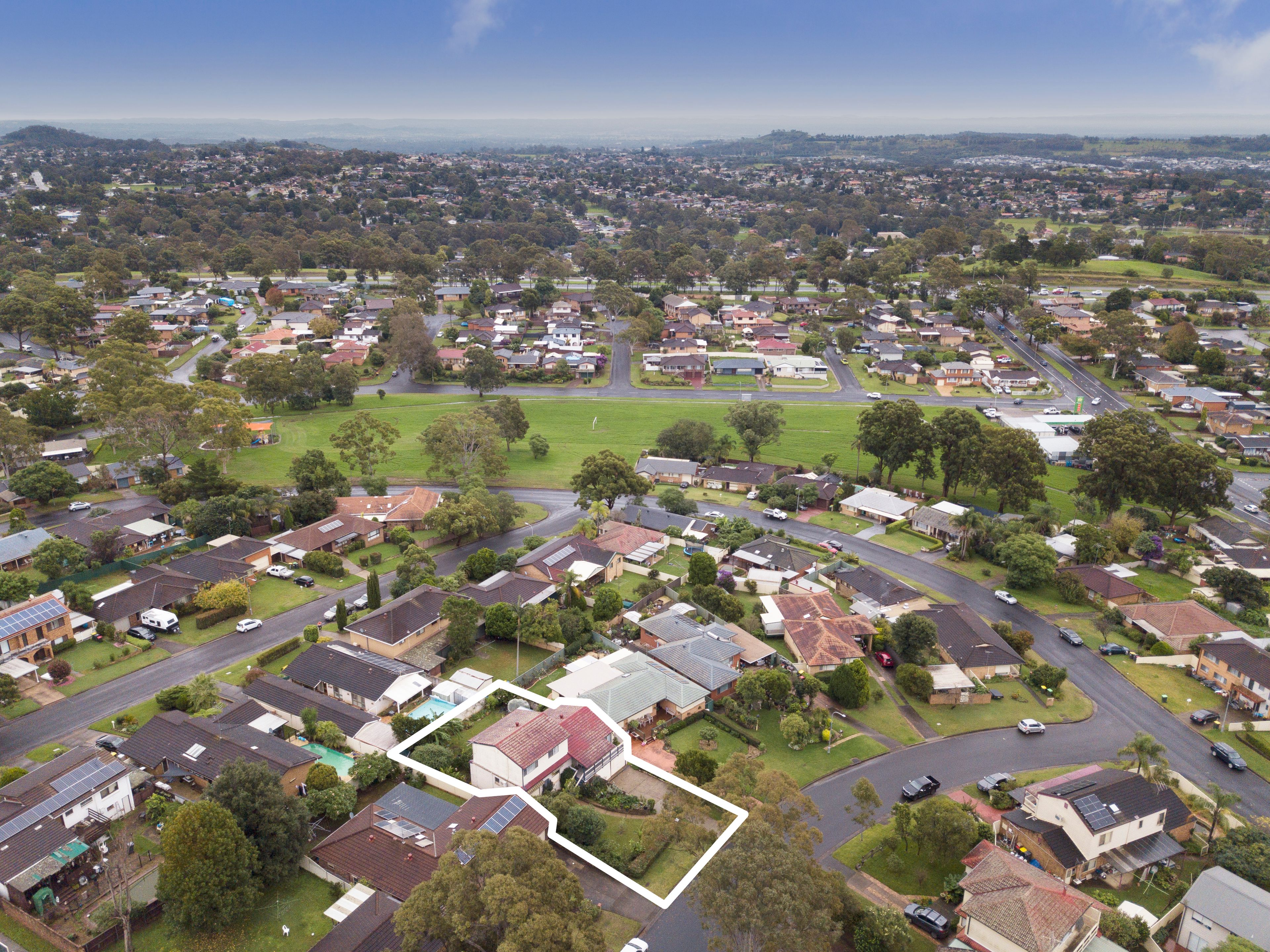 9 Wandarra Crescent, Bradbury, NSW 2560