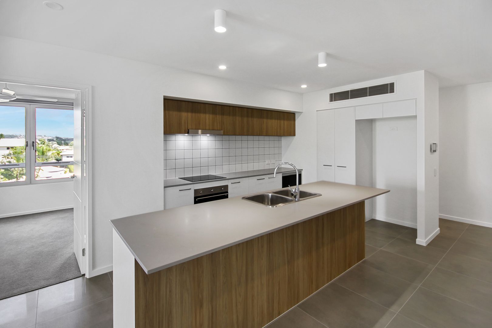 9/26-28 Picnic Point Esplanade — photo from Ray White Maroochydore