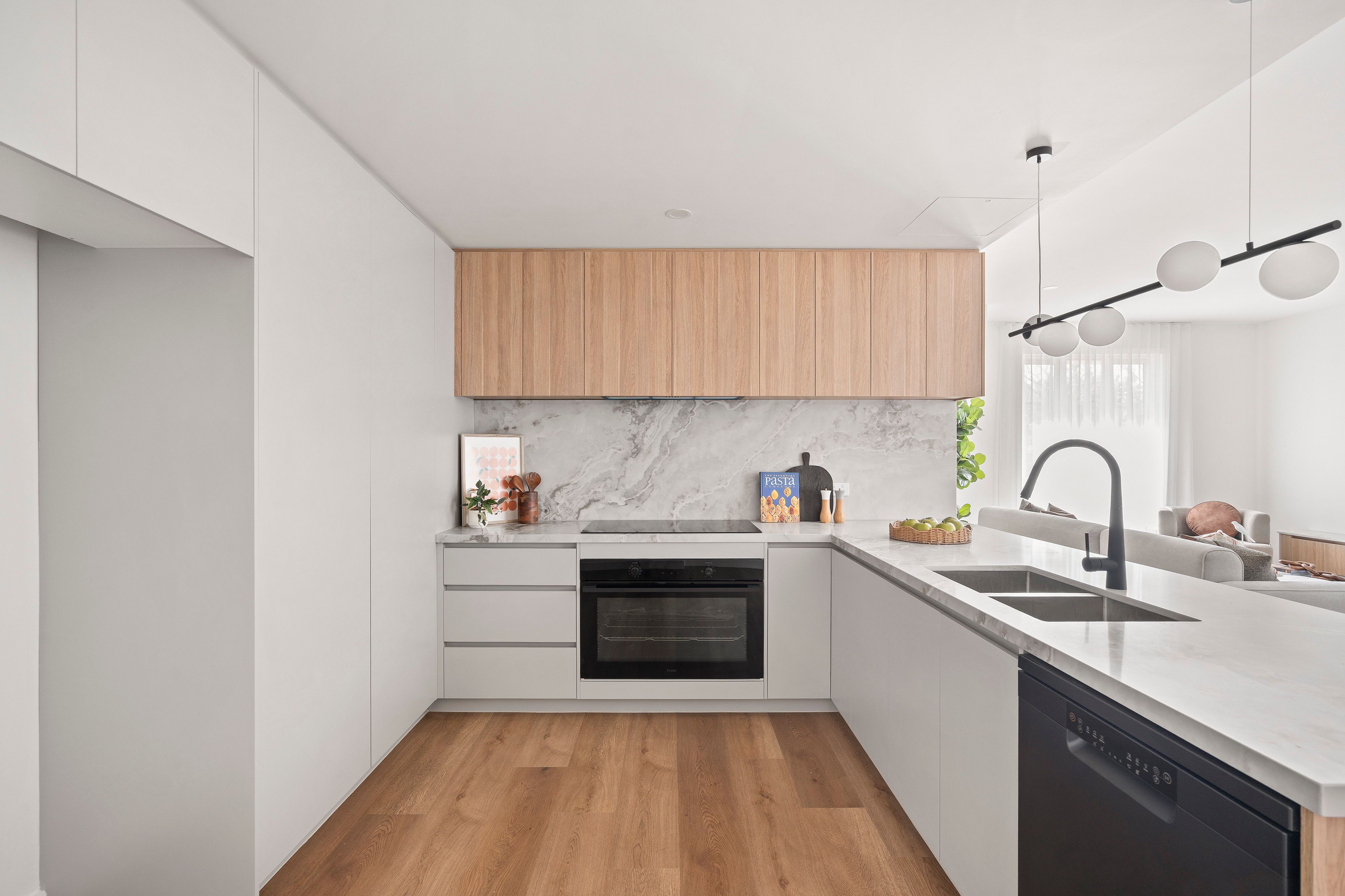 1/34 Harker Street — photo 4 of 22