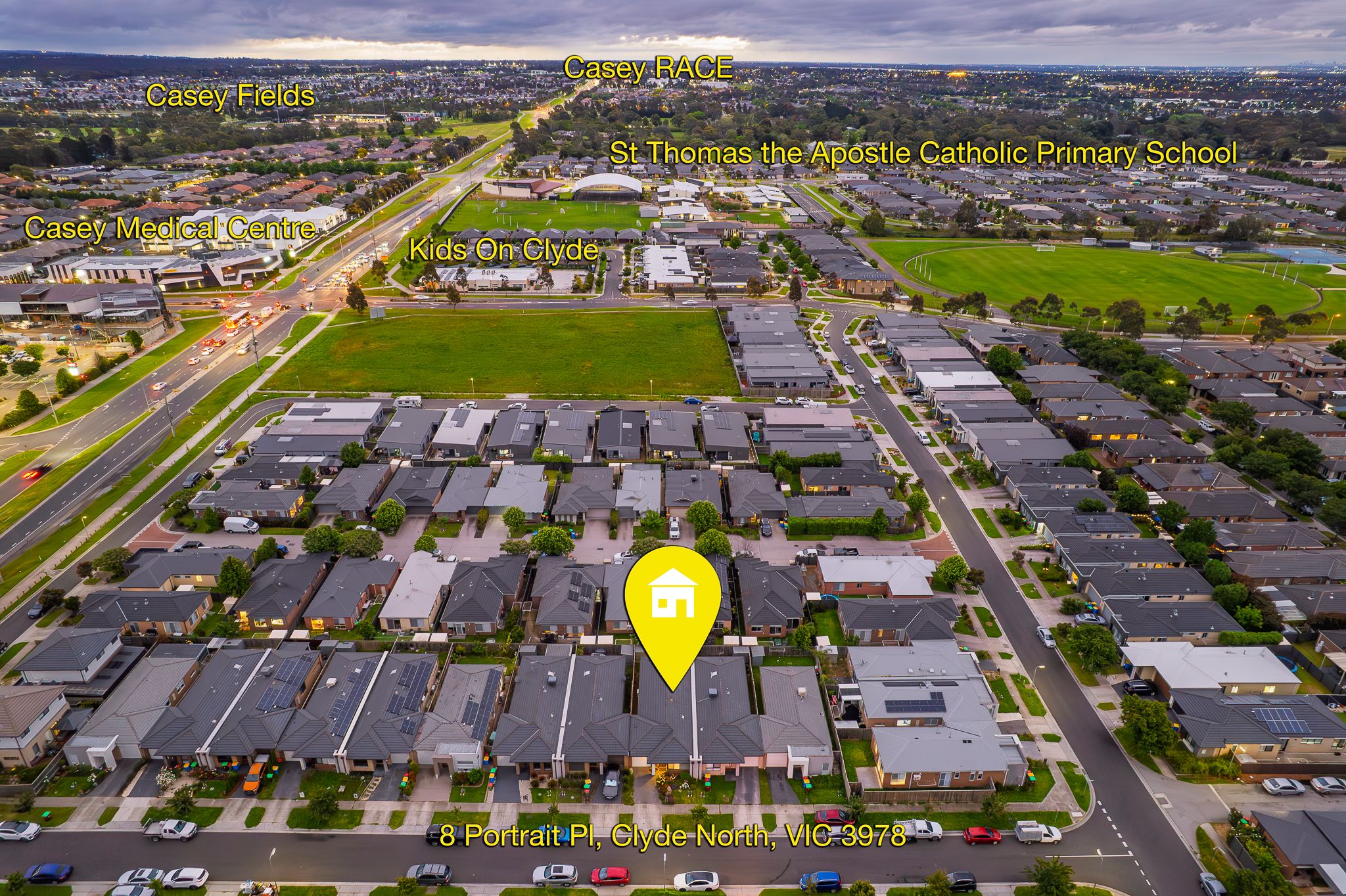 8 Portrait Place, Clyde North, VIC 3978