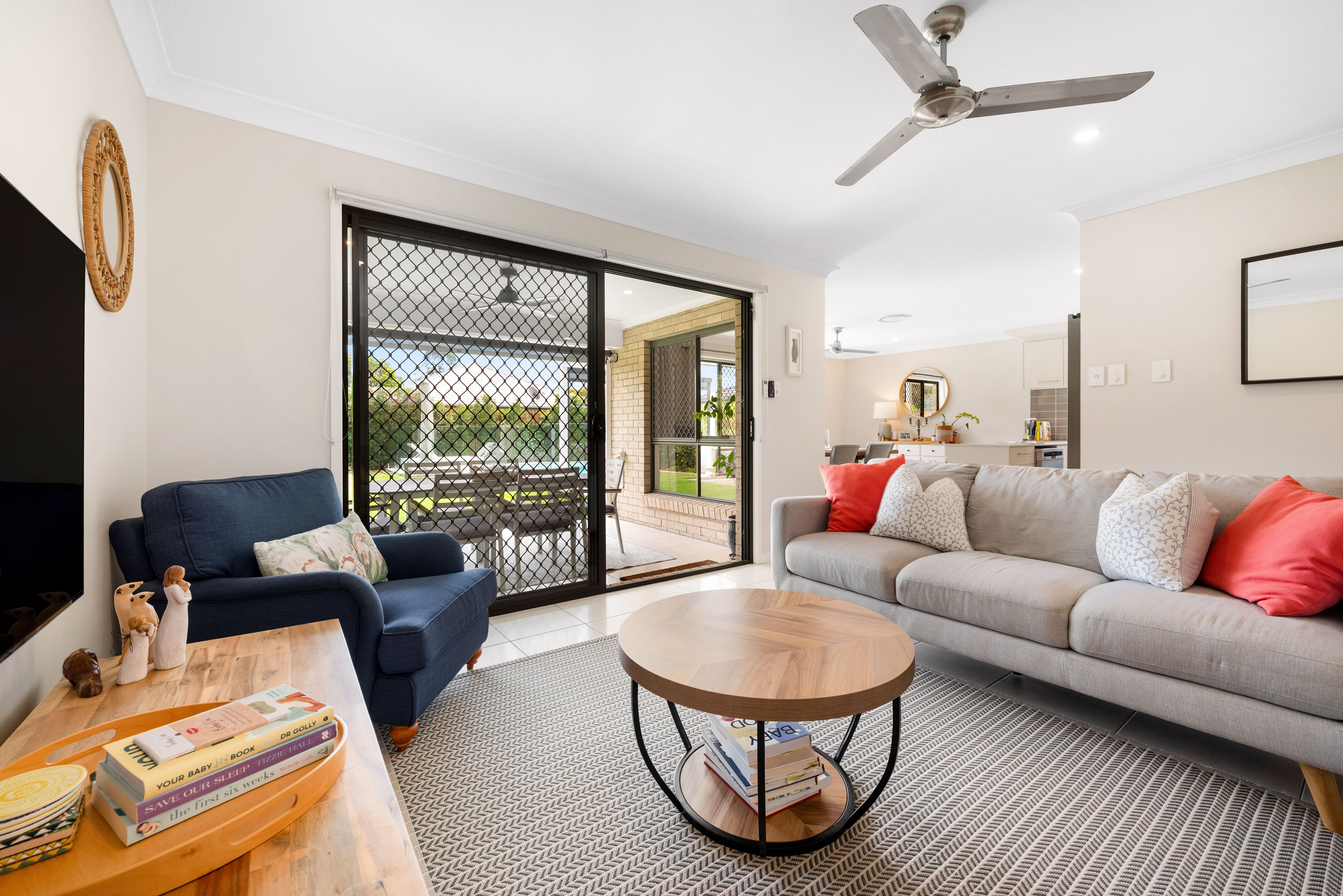 38 Vedson Street, Birkdale, QLD 4159