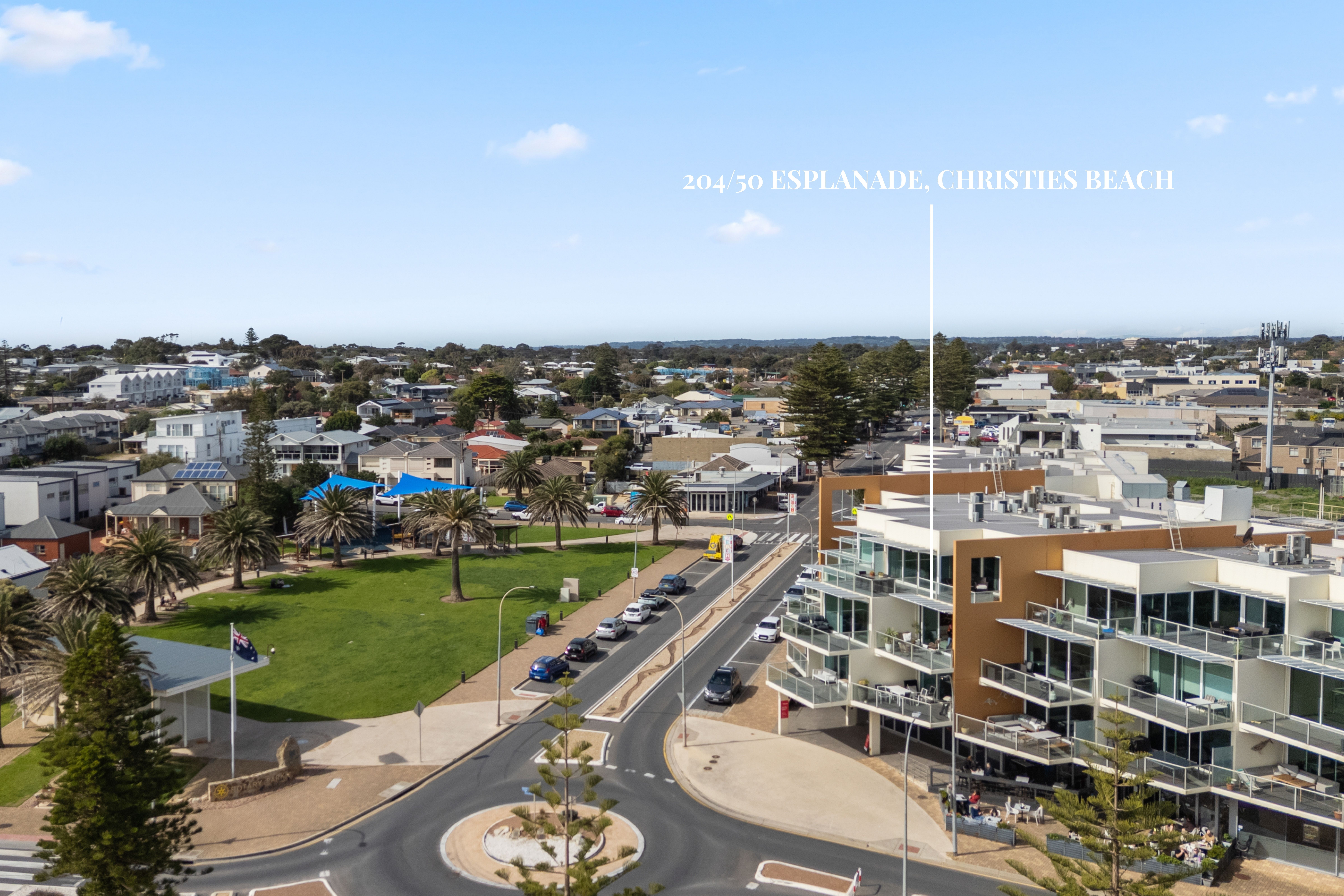 204/50 Esplanade — photo 18 of 19