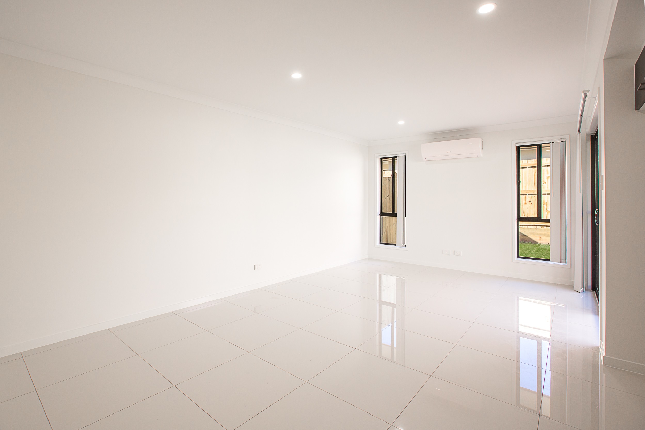 2/23 Baird Circuit, Redbank Plains, QLD 4301