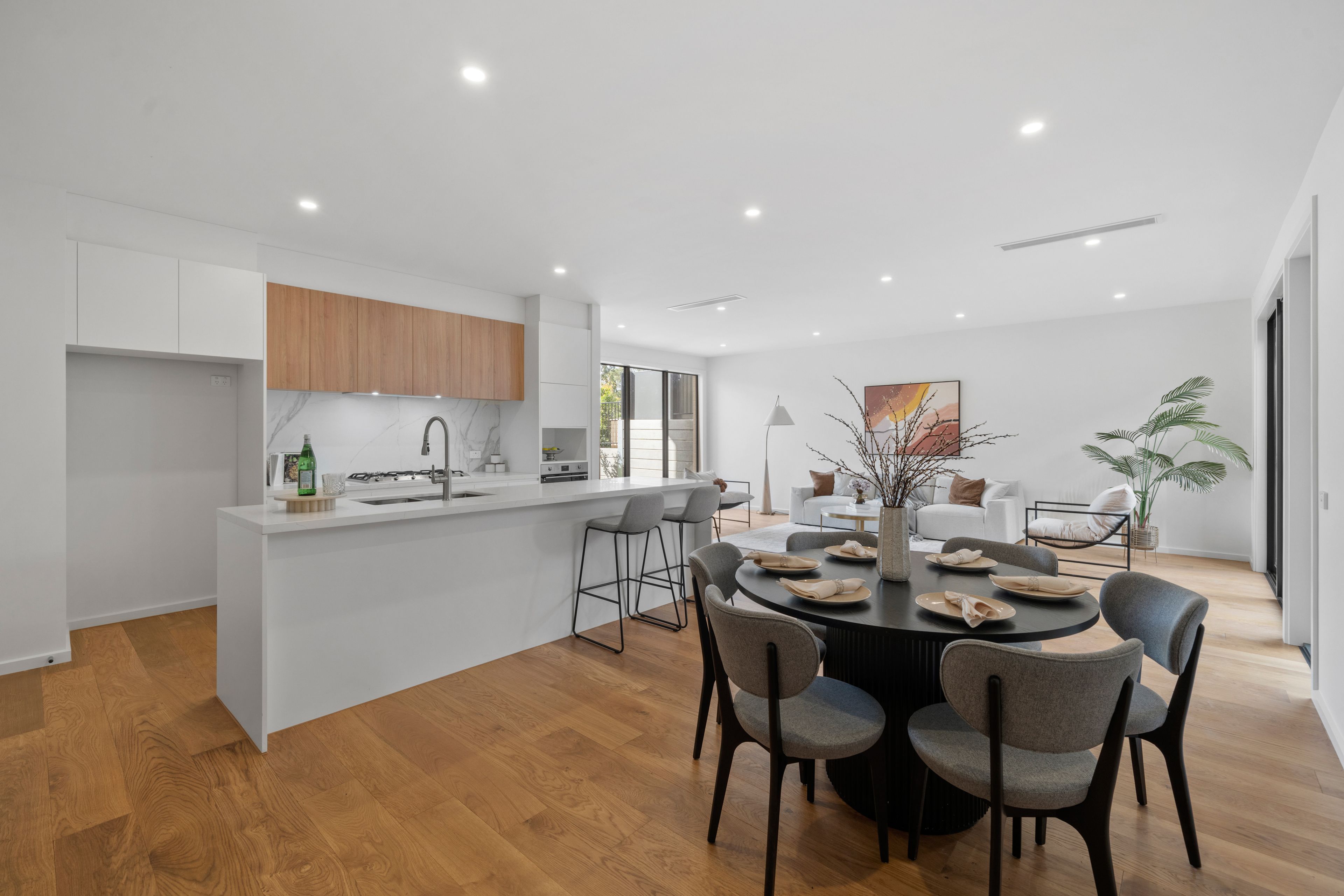 18 Sheoak Crescent — photo 5 of 13