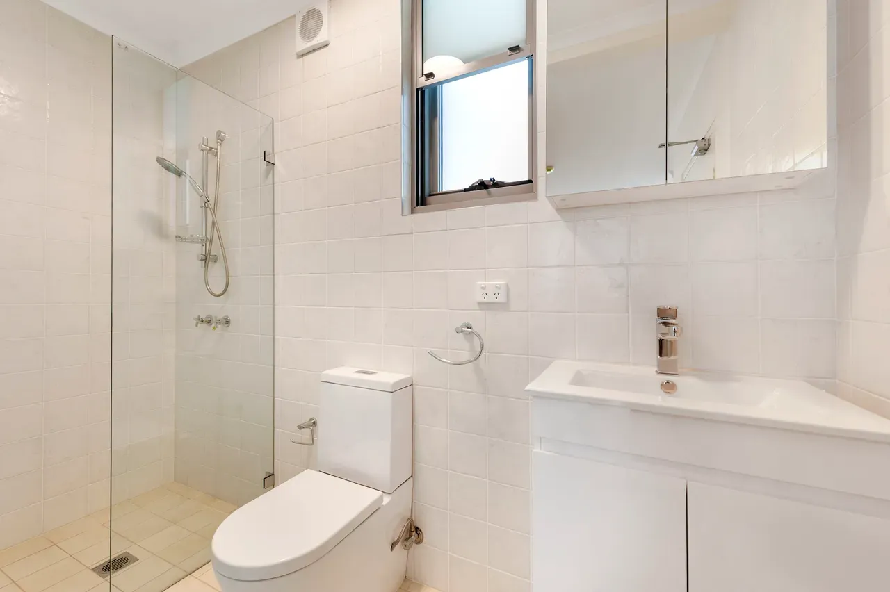 3/11-13 Gleeson Avenue, Sydenham, NSW 2044