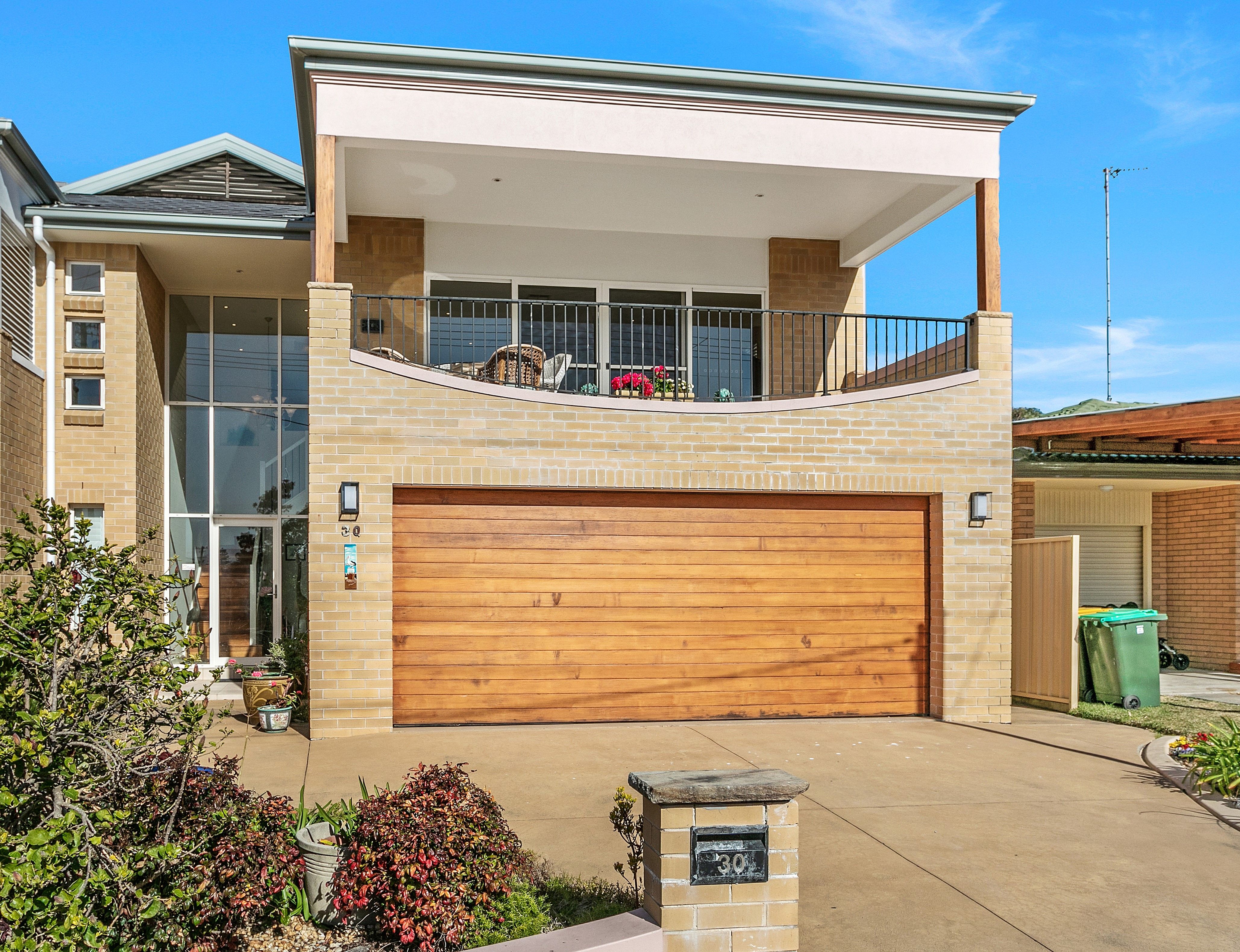 30 Headland Parade, Barrack Point, NSW 2528
