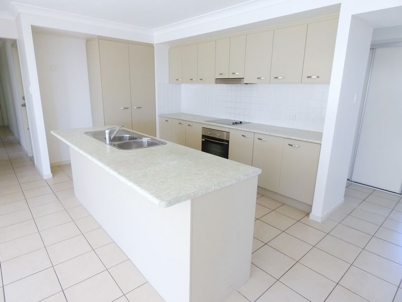 22 Lucy Street, Marsden, QLD 4132