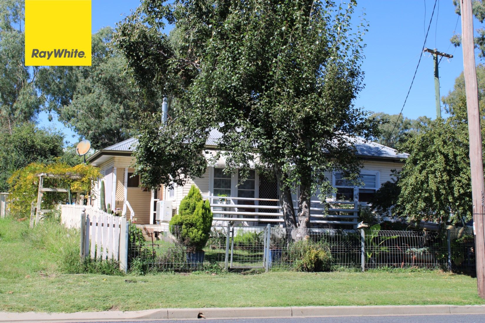 124 Ring Street, Inverell NSW 2360