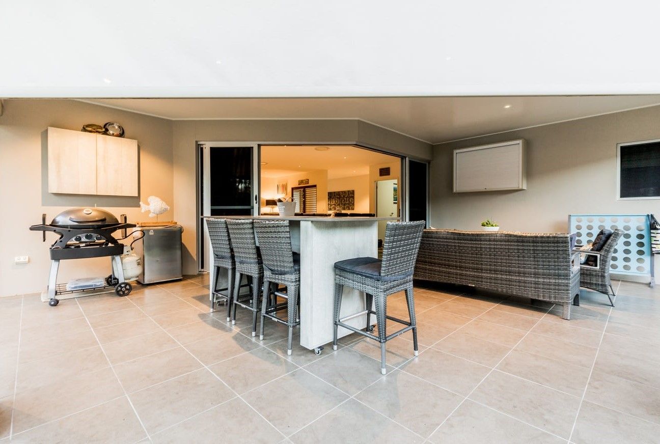 17 Beach Houses Estate Road — photo 11 of 30