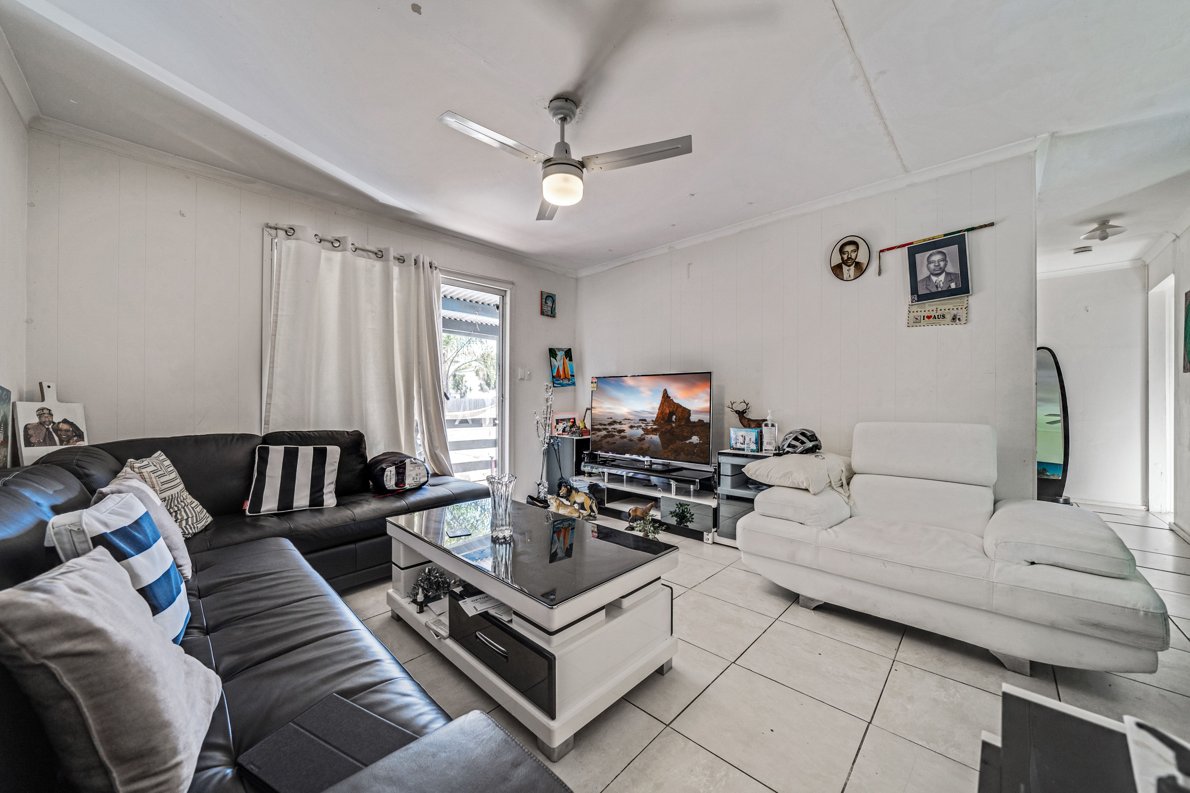 111 Station Road, Loganlea, QLD 4131