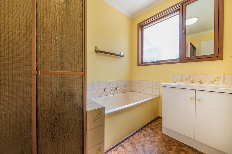38 Agora Boulevard, Ferntree Gully, VIC 3156