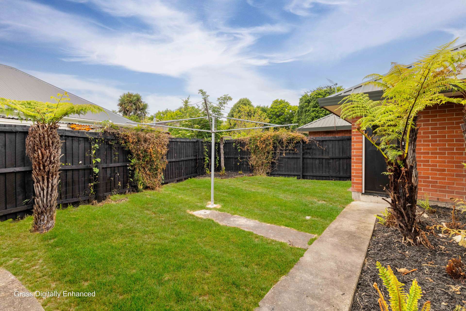 37A Attlee Crescent photo 14