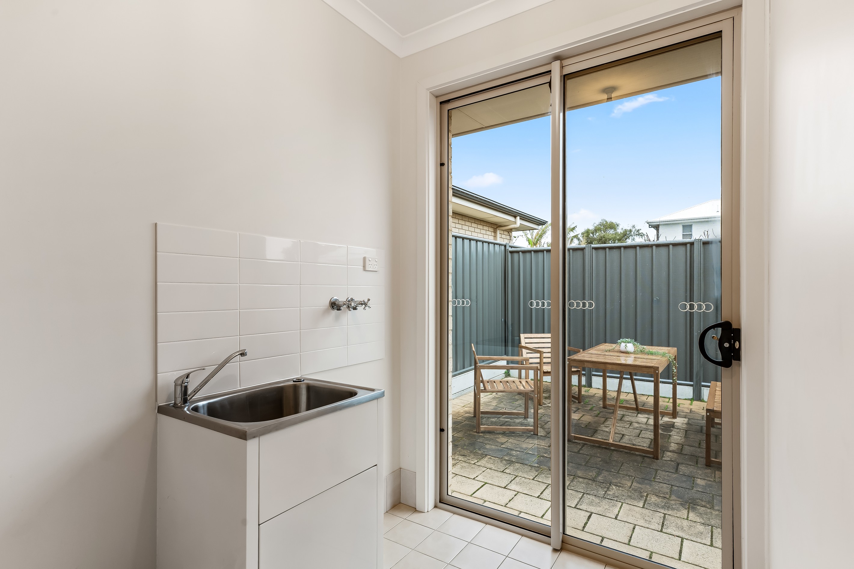 1A Cowra Avenue, Gilles Plains, SA 5086