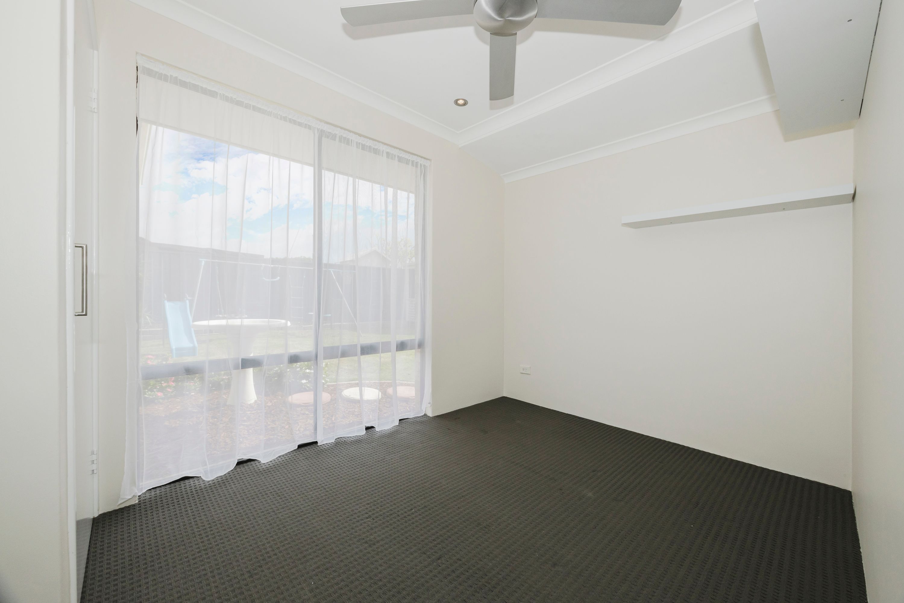 14 Pyrenees Court — photo 20 of 30
