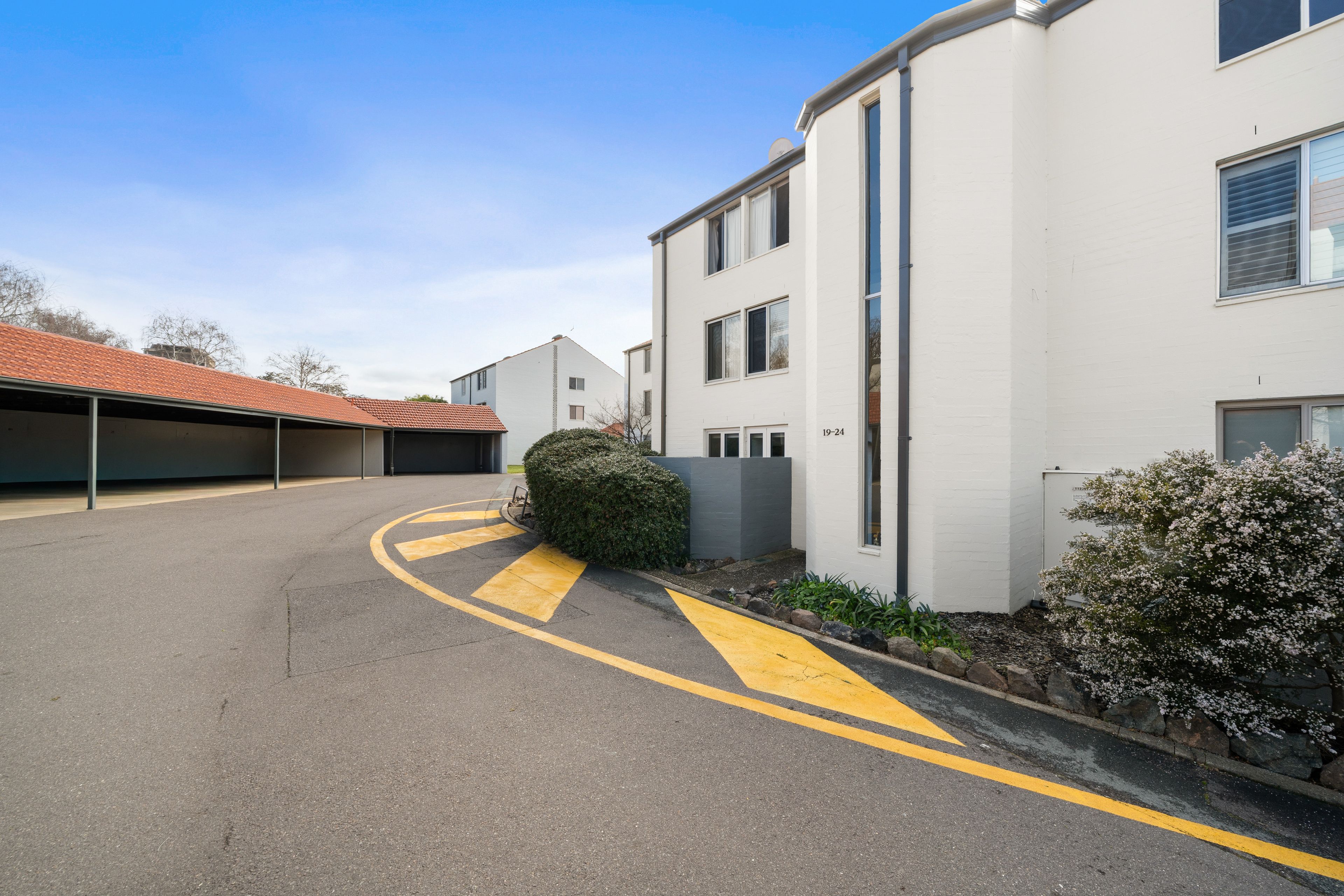 20/47 Eyre Street — photo 15 of 16