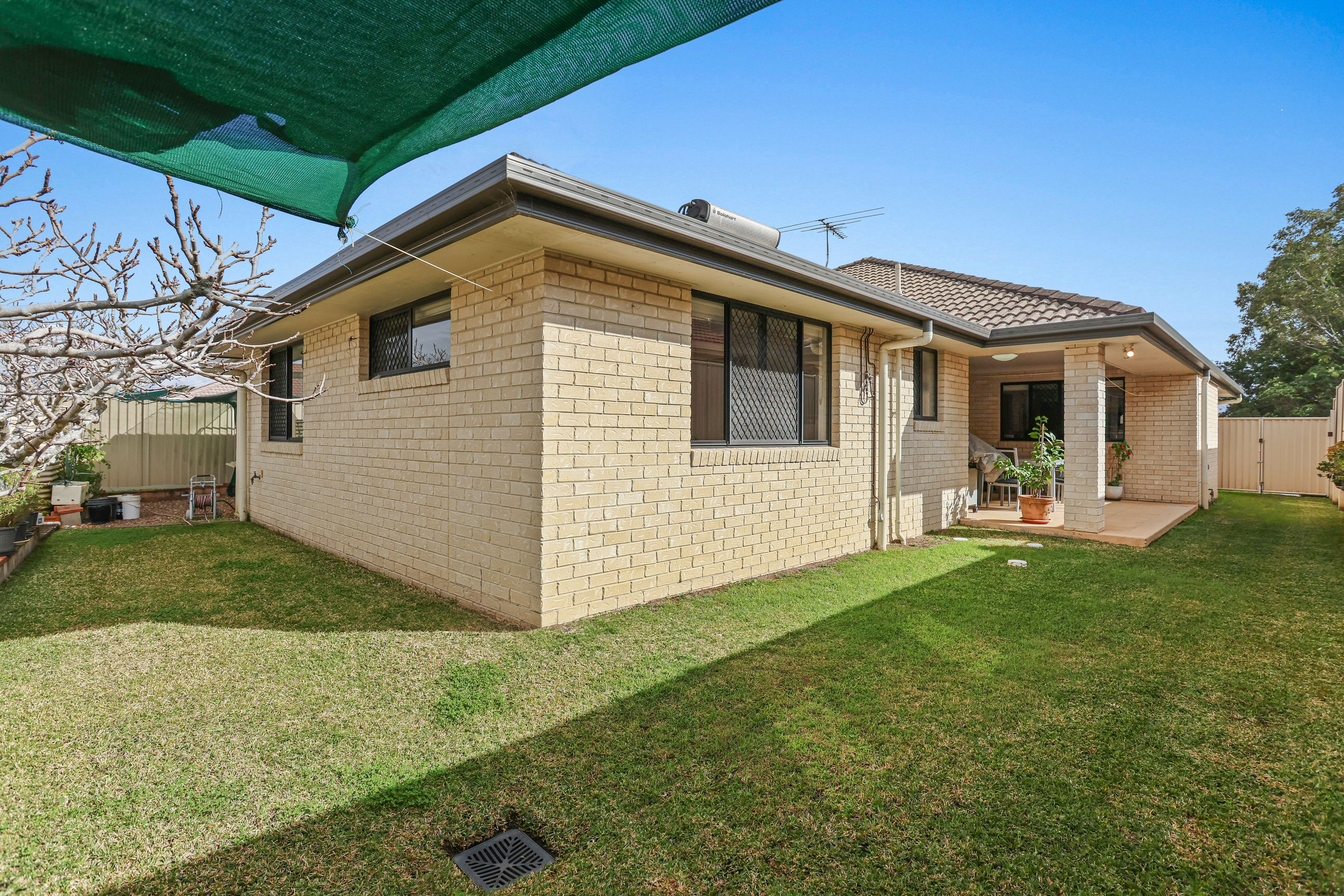 88 School Road, Wynnum West, QLD 4178