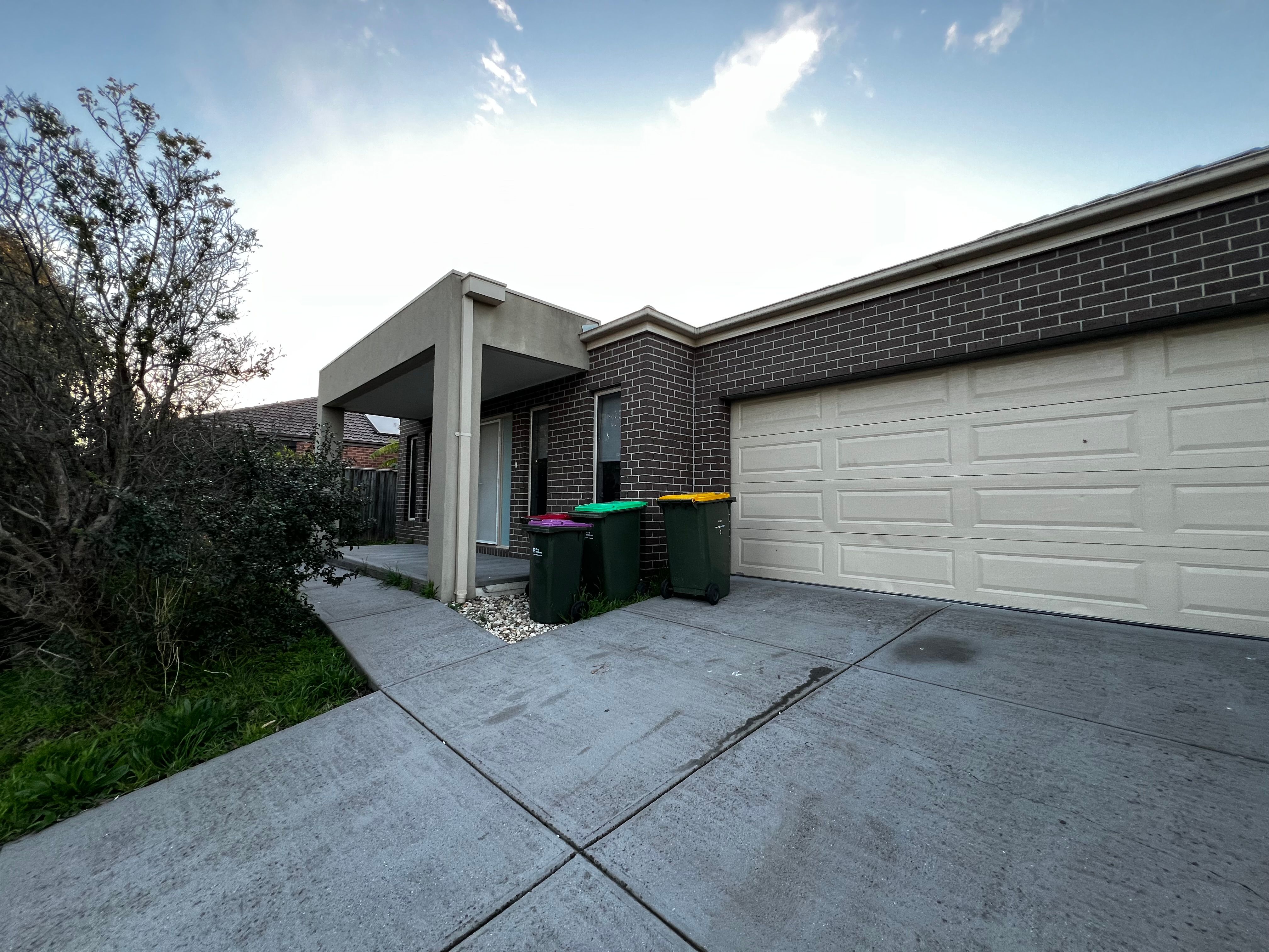 3 Wigan Close — photo from Ray White The Bayside Group