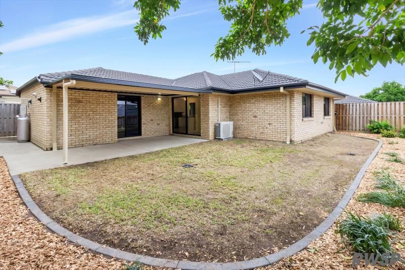 2/3 Blossom Street, Pimpama, QLD 4209