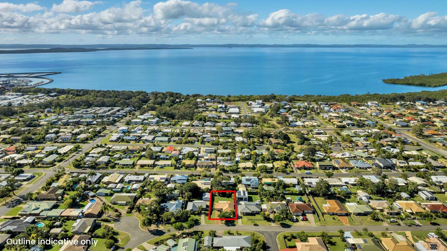 25 Tristania Crescent, Urangan QLD 4655