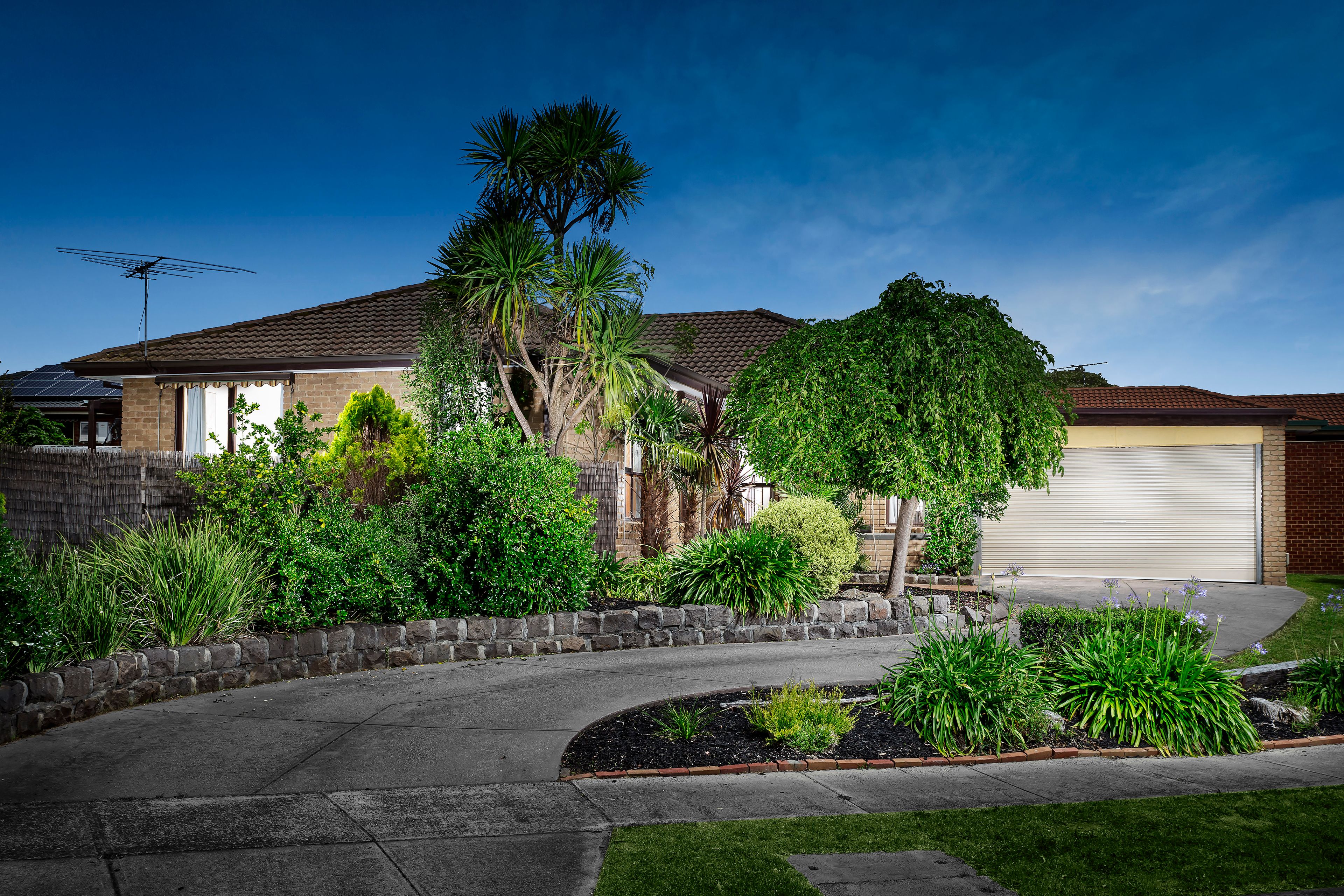 11 Septimus Close, Mill Park VIC 3082