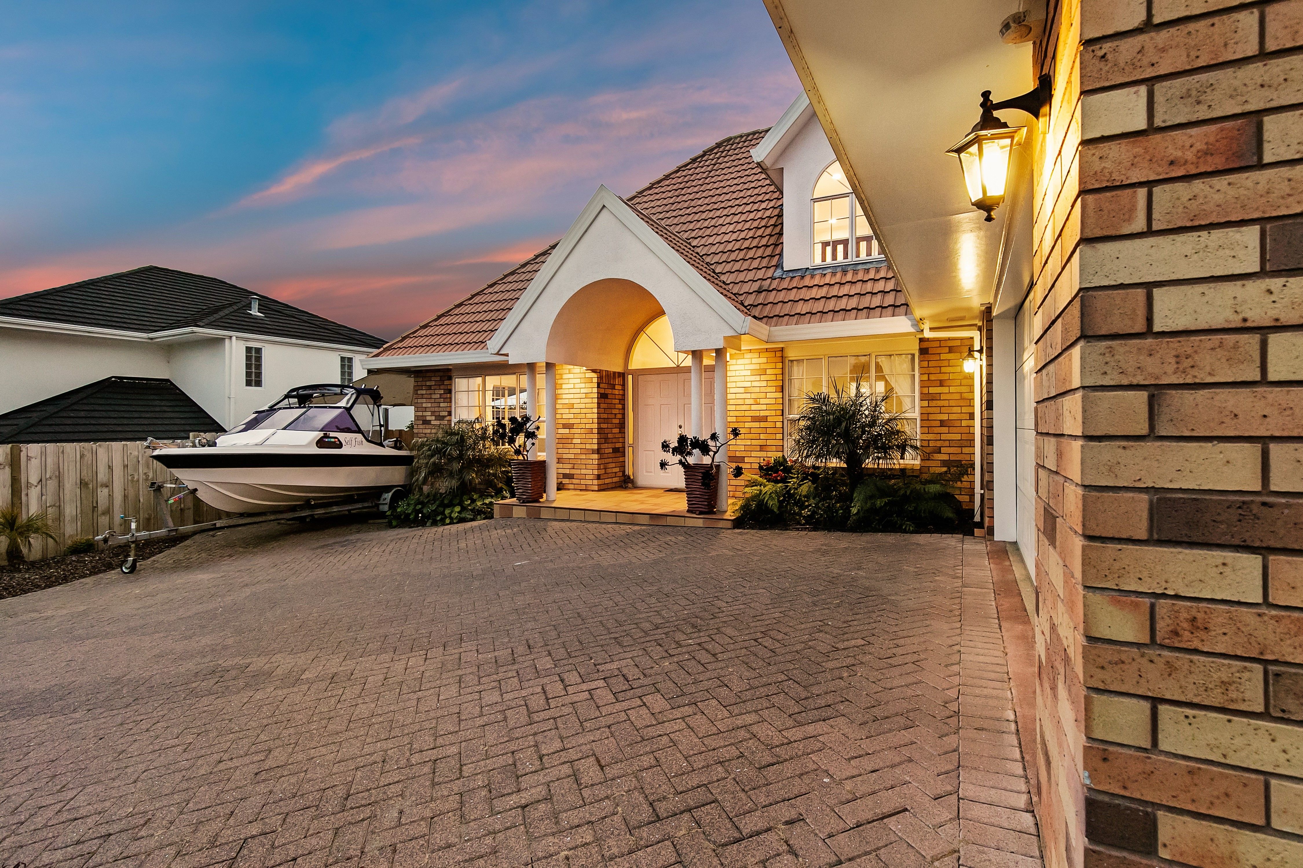 6 Rochester Crescent, Howick, Manukau City