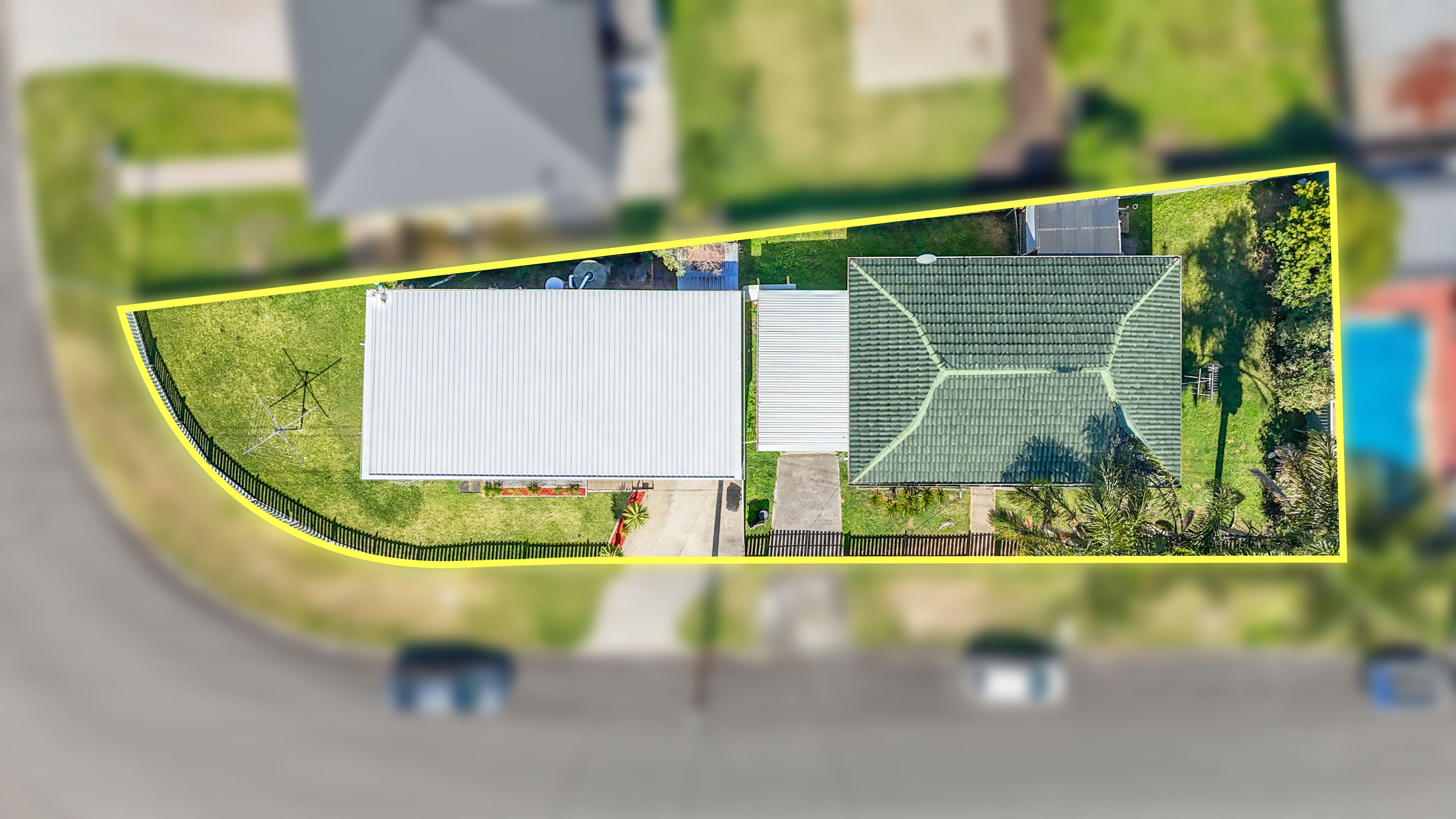 60 & 60a Kawana Avenue — photo from Ray White Thompson Partners