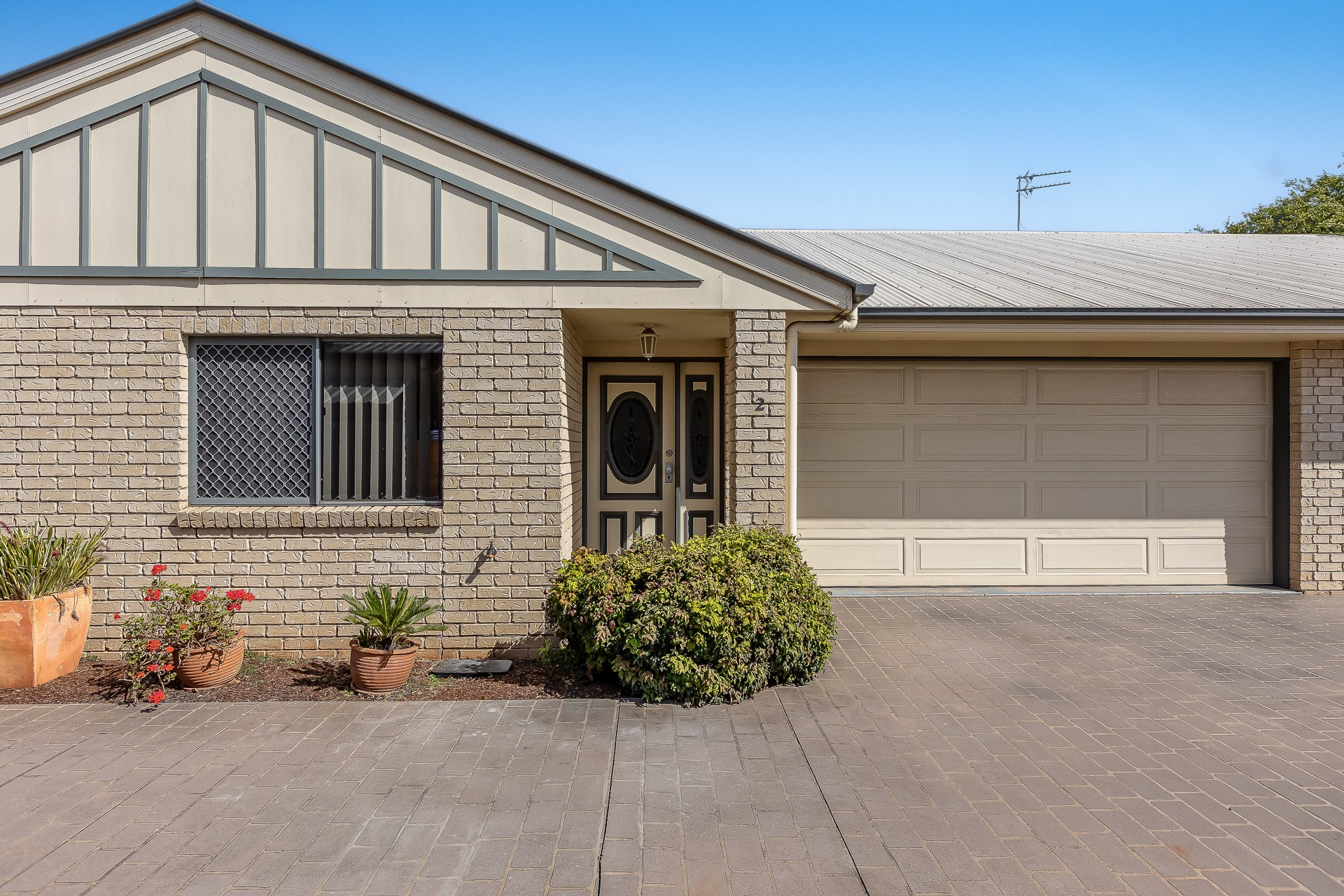 6 Goode Street, Newtown, QLD 4350