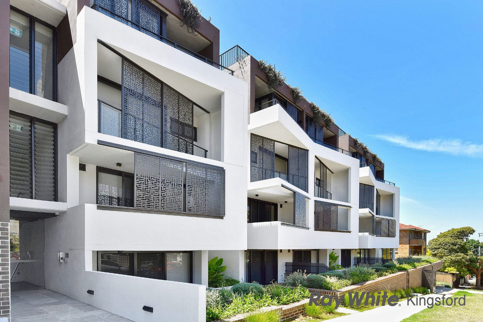 34/49 Boronia Street — photo 8 of 9