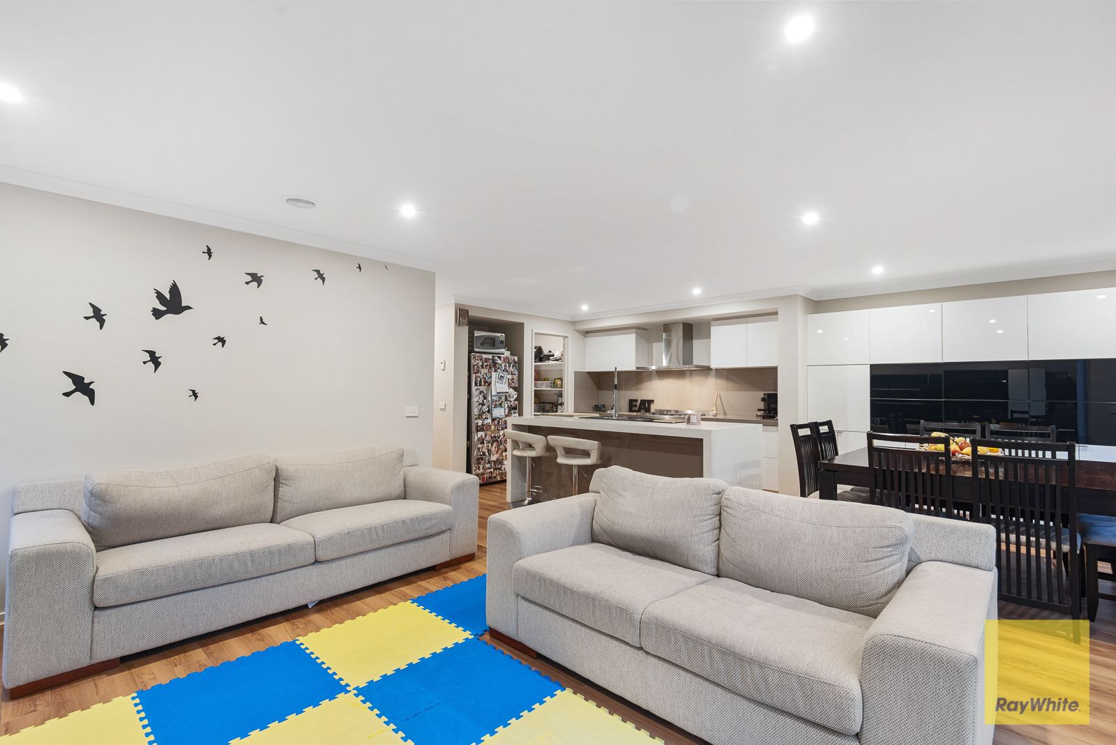 6 Bolcarra Grove, Truganina, VIC 3029