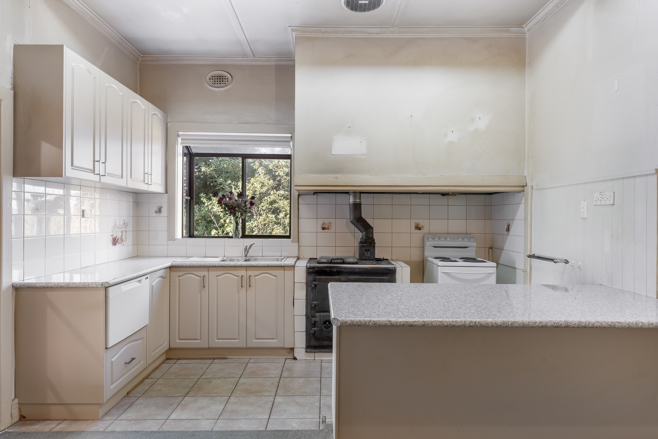 111 Bryants Road, Linton, VIC 3360