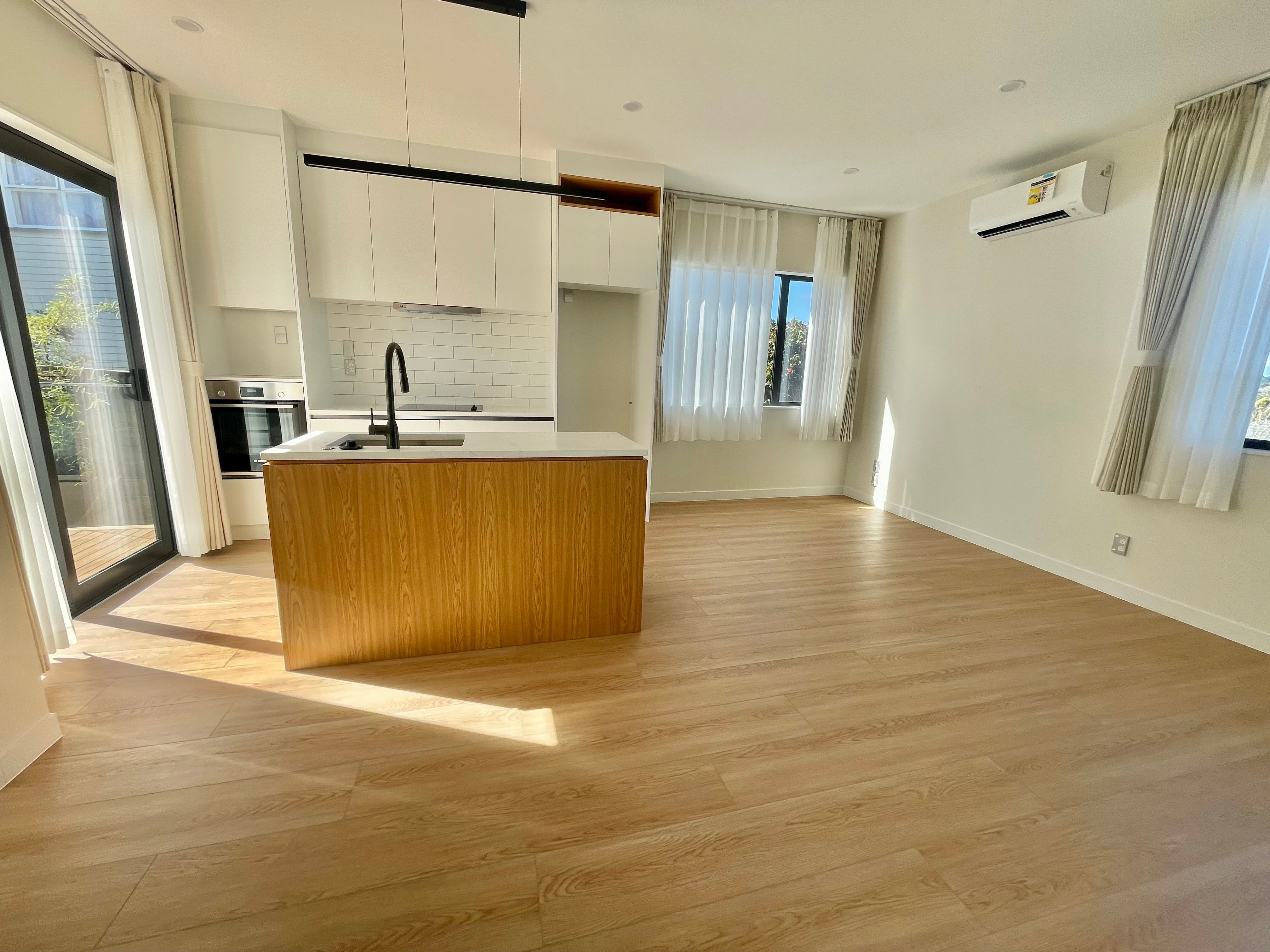 B/11 Pasteur Place, New Windsor, Auckland City