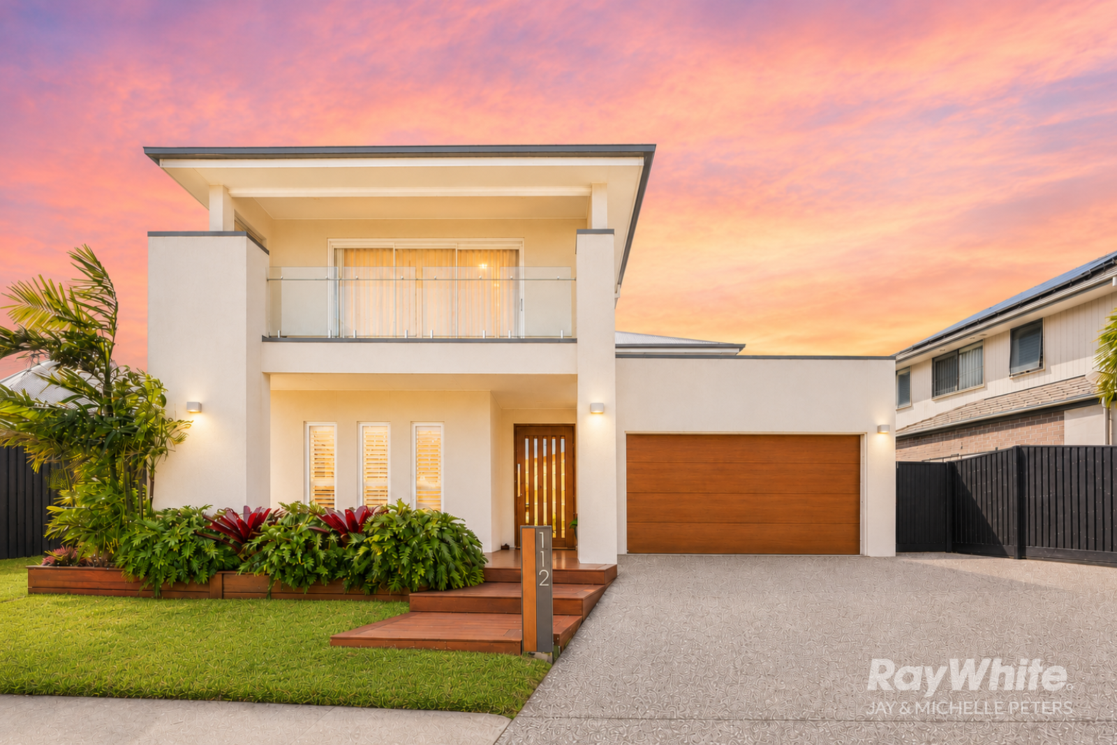 112 Lakeview Promenade, Newport, QLD 4020