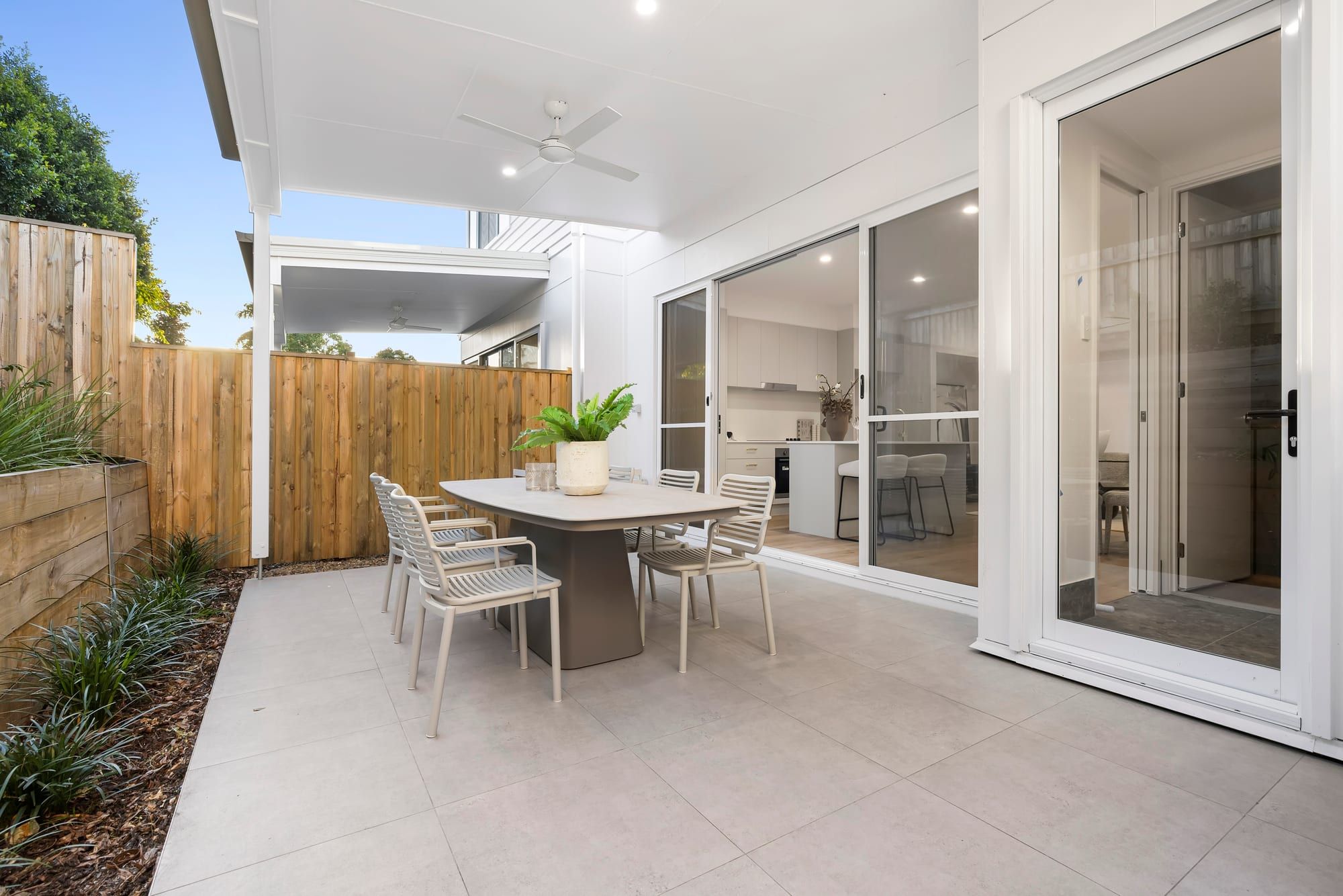 2/20 Headfort Street — photo 9 of 16