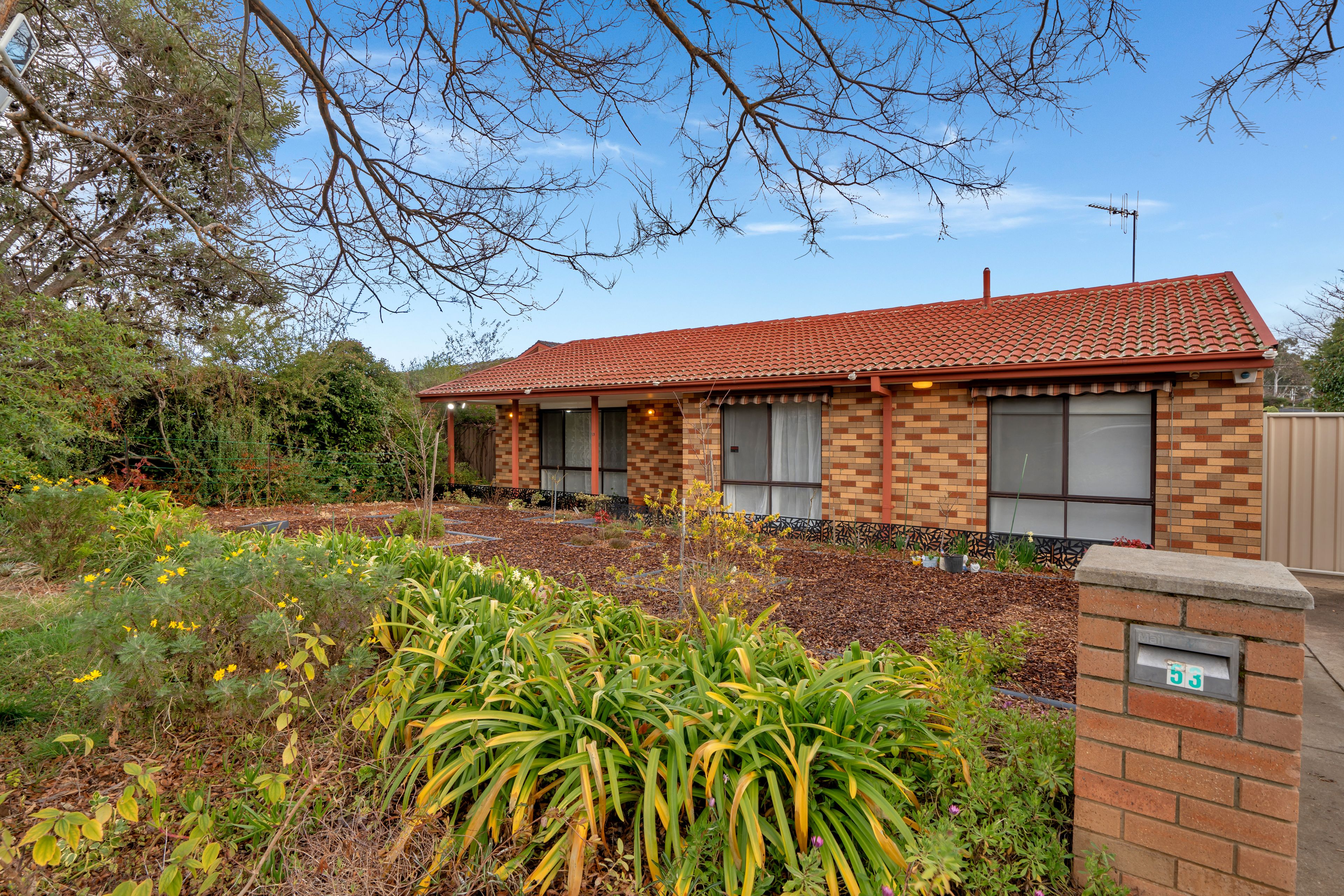 53 Vagabond Crescent, McKellar ACT 2617