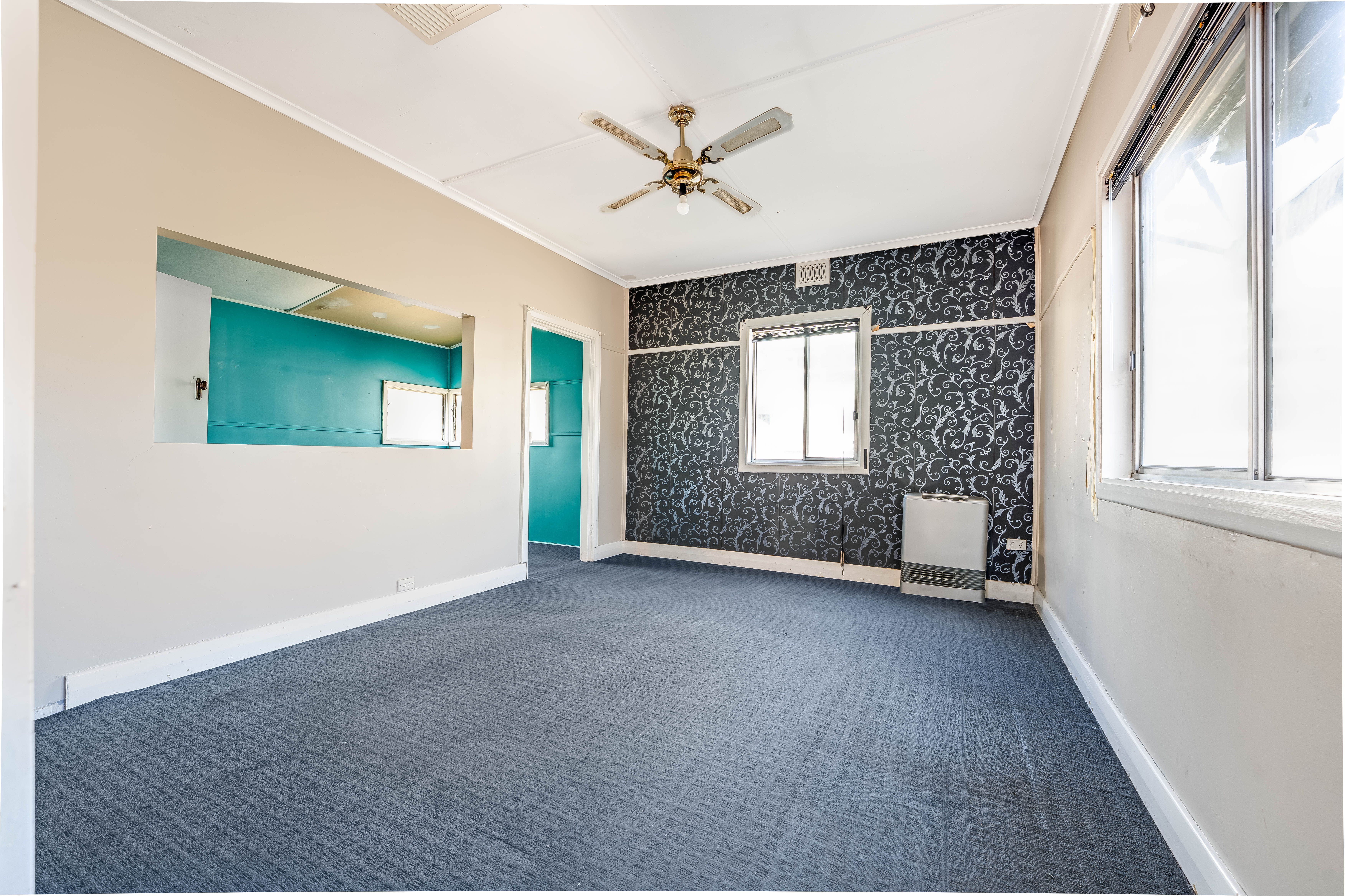 1040 Caratel Street — photo 8 of 17