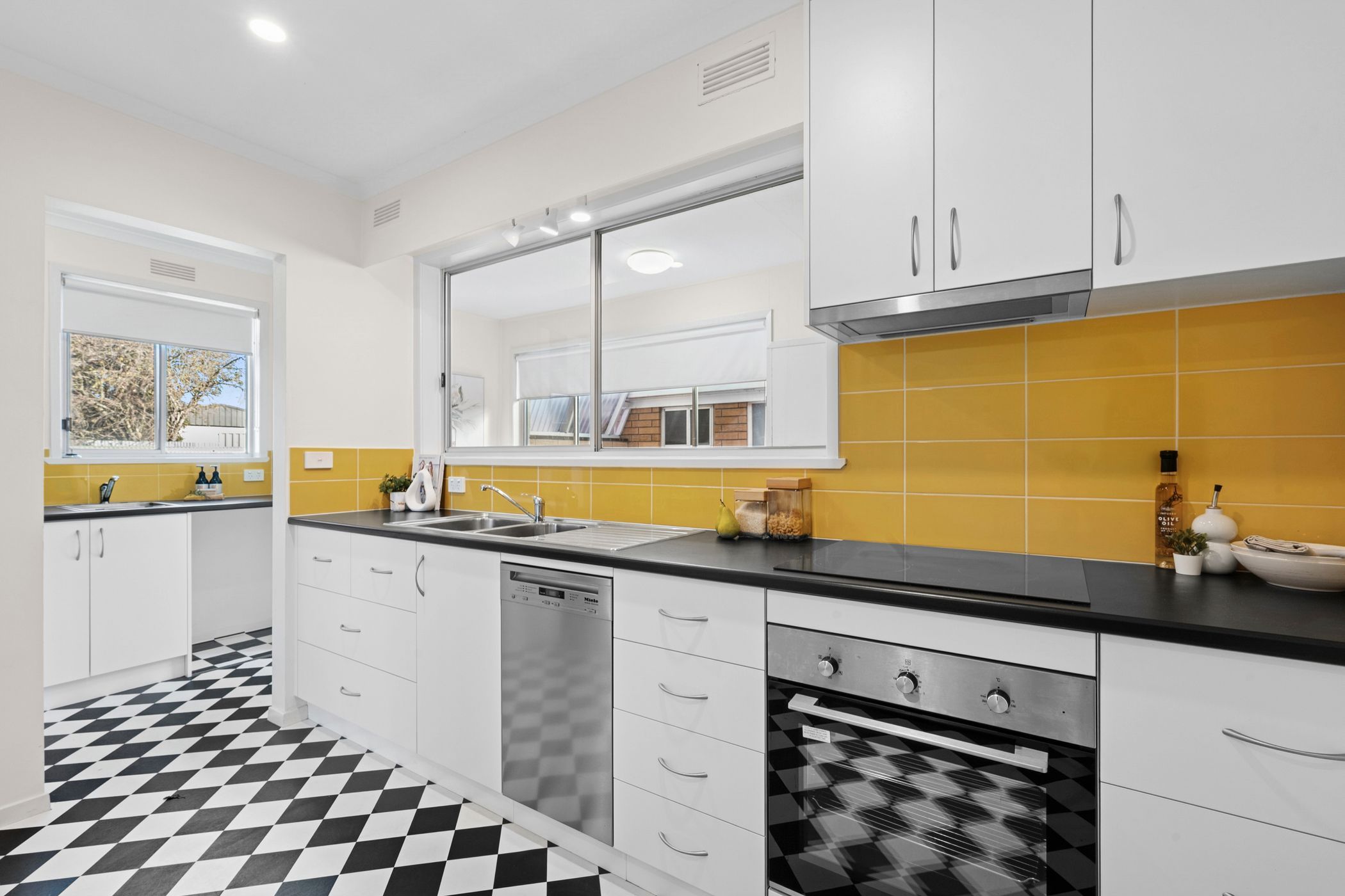 3/412 Murray Street, Colac, VIC 3250 - Sold Unit - Ray White Colac