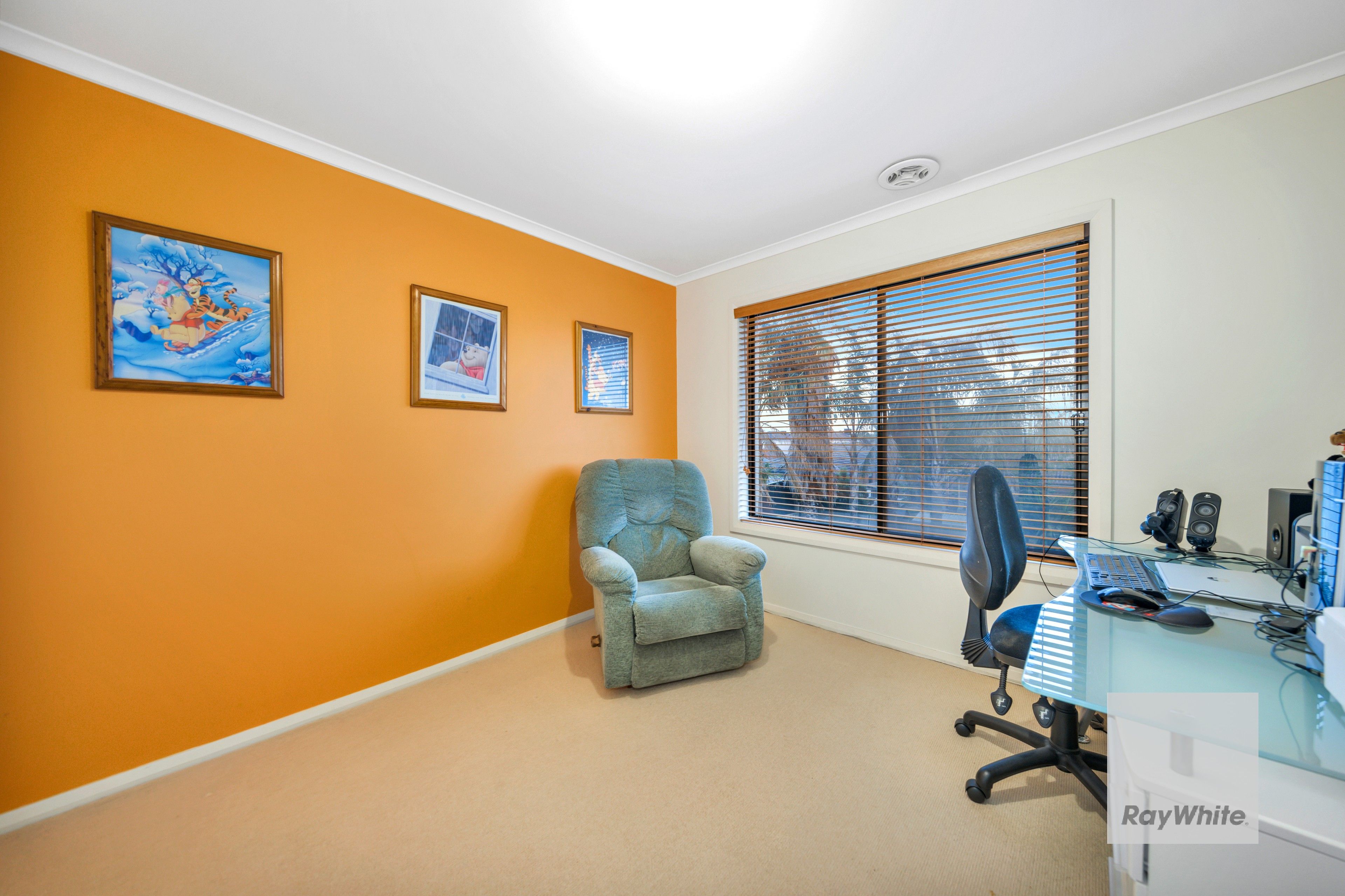 5 Burnley Grove — photo 17 of 24